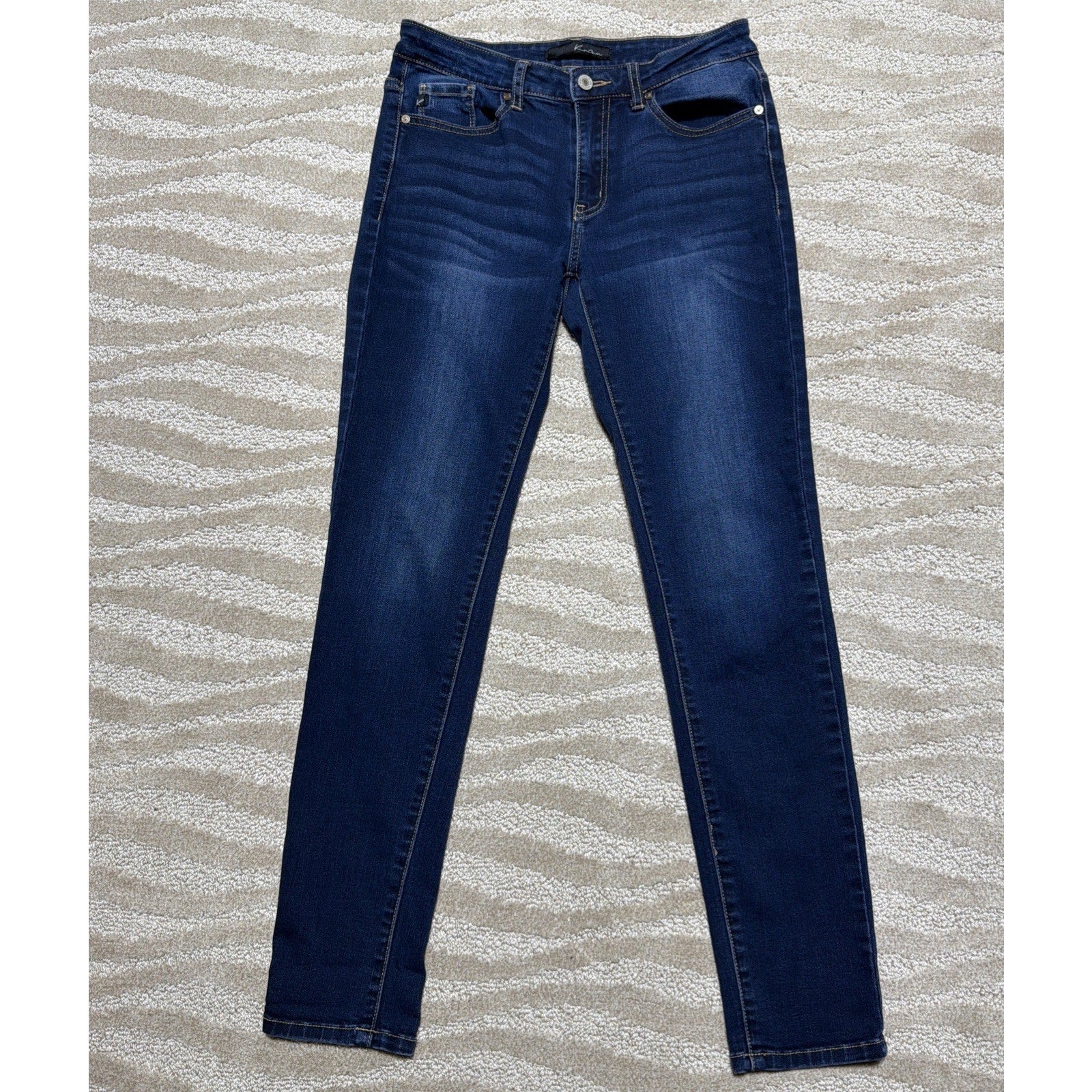 KanCan Los Angeles Mid Rise Dark WASH Skinny Denim Jeans Cut # 3672 Size 7/27