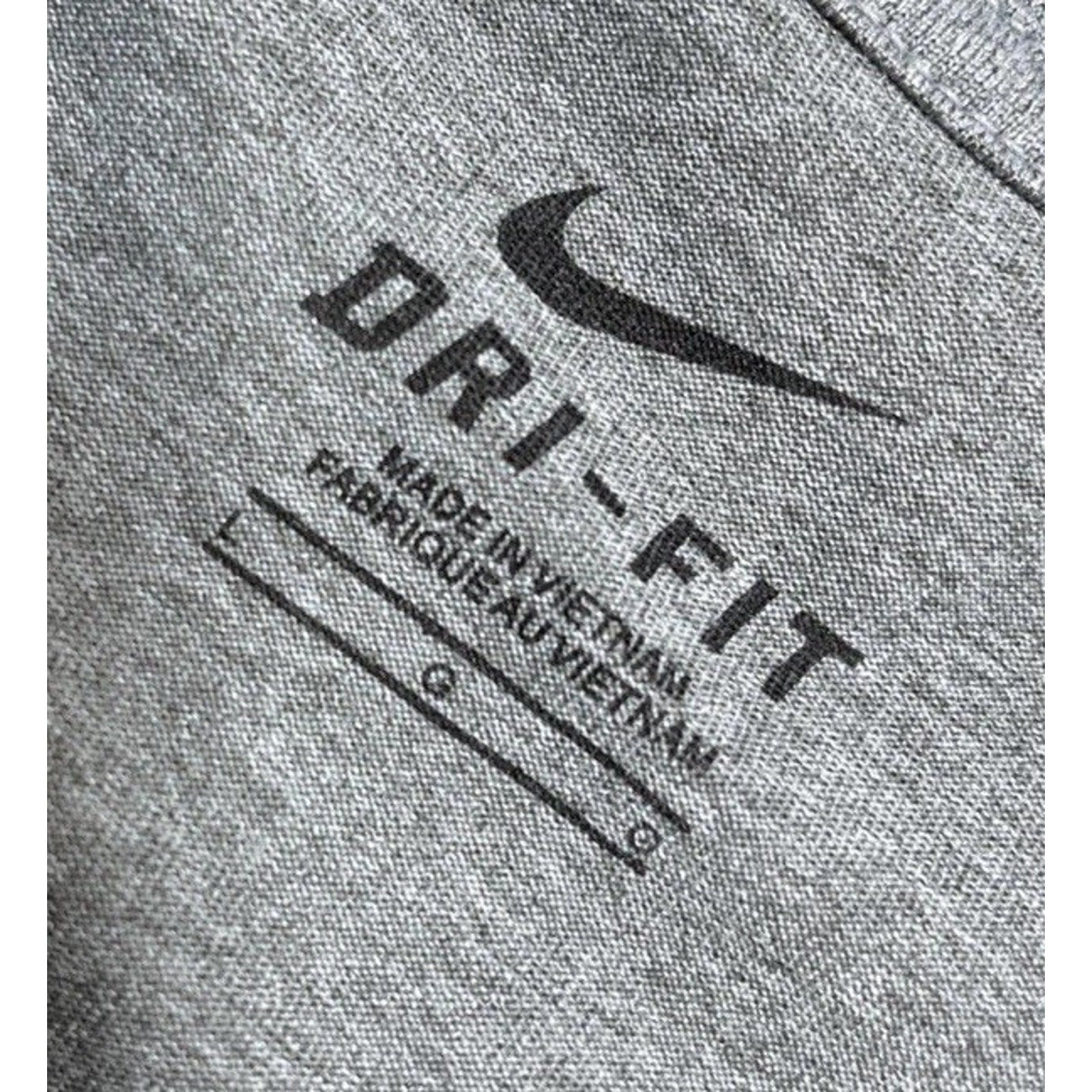 Mens Nike Dri Fit Training Long Sleeve Shirt Size L Gray Running Casual Gym Run