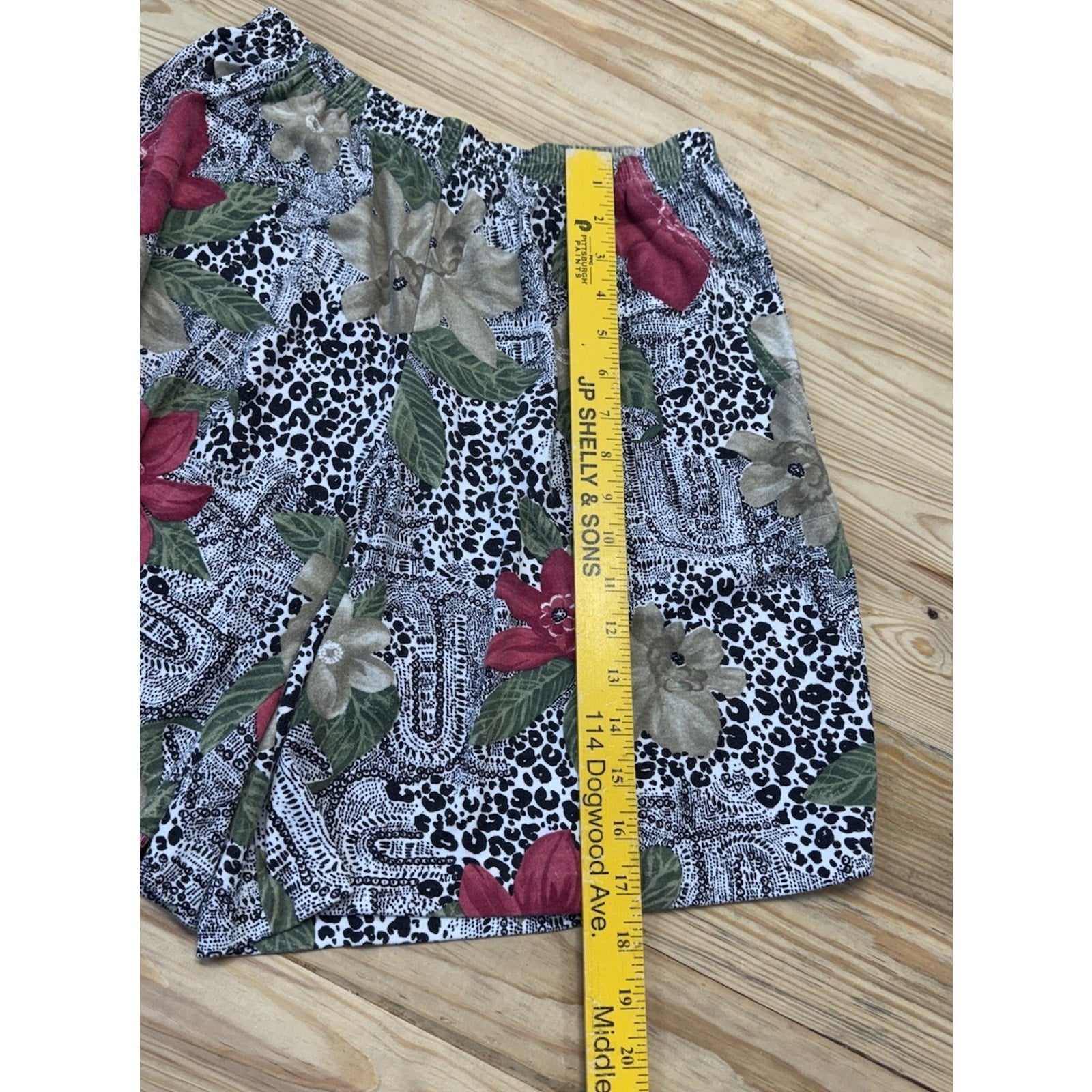 Vintage Land ‘n Sea Floral Animal Print Blouse & Shorts Set Size Medium
