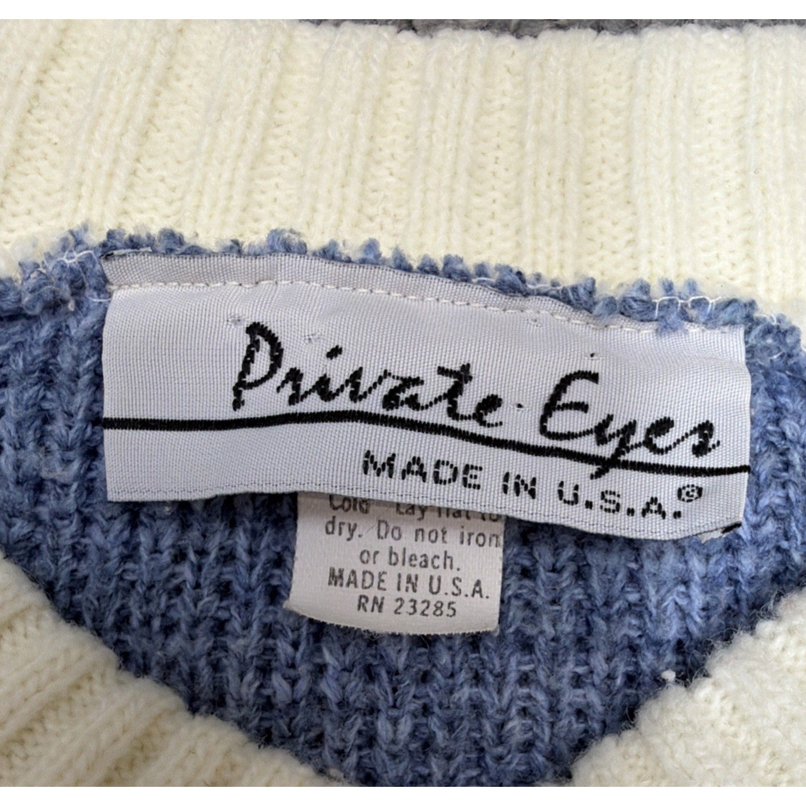Vintage 1980s Private Eyes Teddy Bear Sweater Size M Made In USA