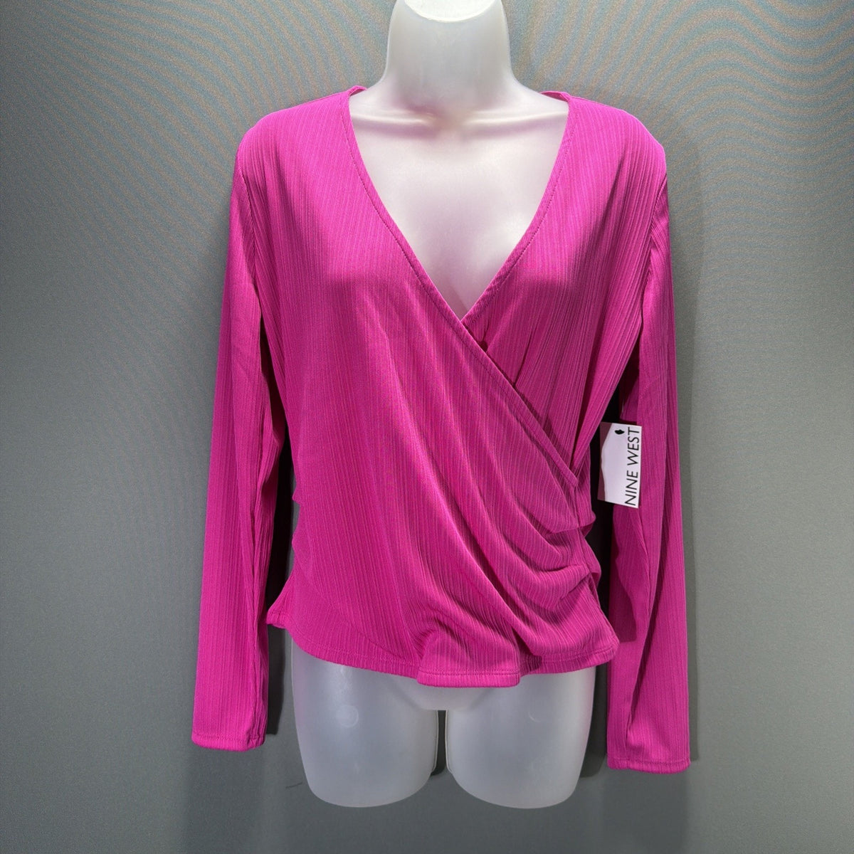 NWT ~ Nine West ~ Wrap Shirt w/Ruched Detail on side Fuchsia Size M Stretch