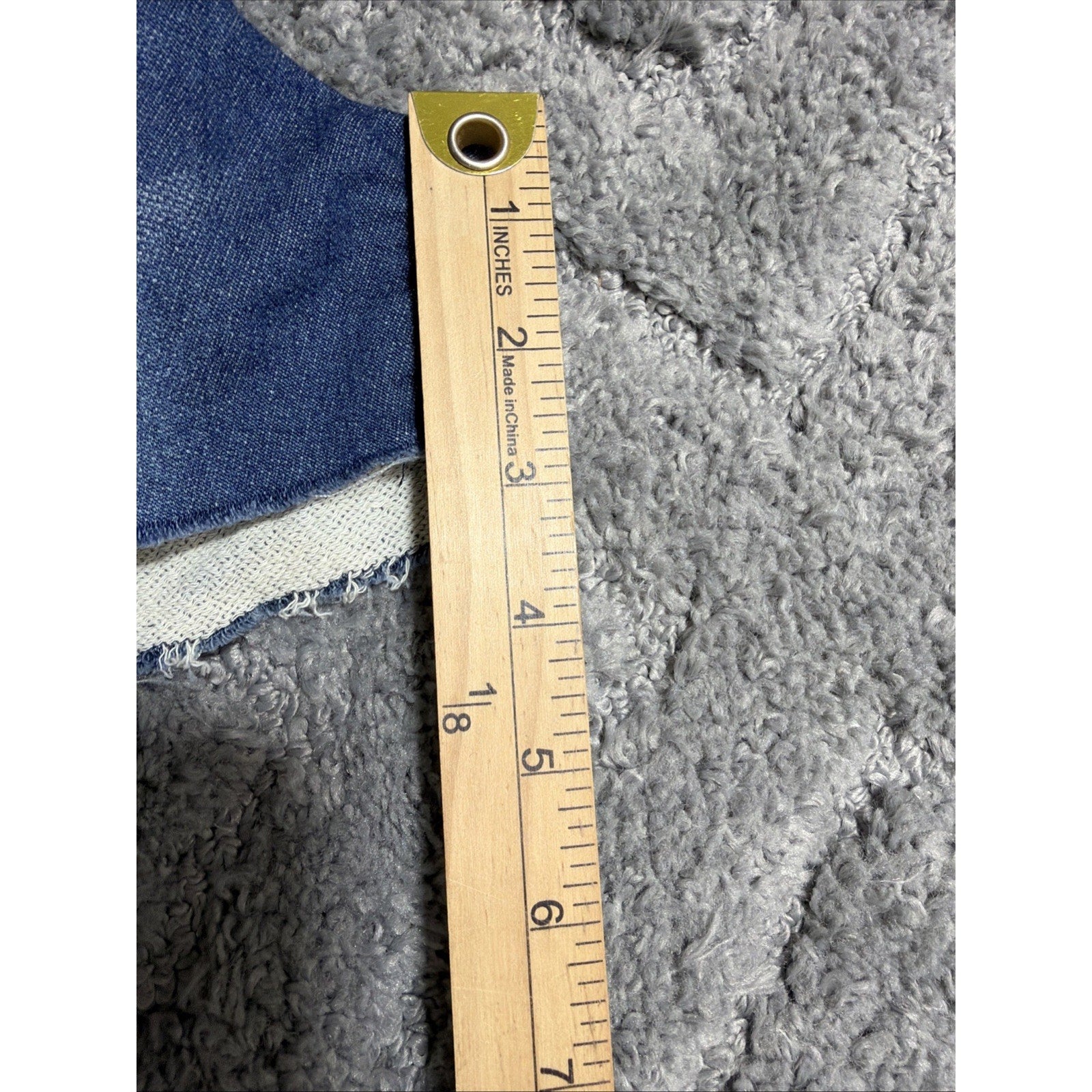 Mudd Distressed Denim Shorts Raw Hem Ripped Blue Wash Juniors Size 11 Y2k Beach