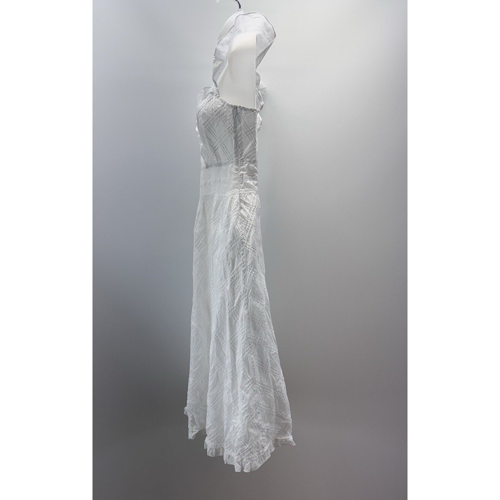 Calvin Klein White Summer Halter Dress Cross Ribbed Design Womens Size 2
