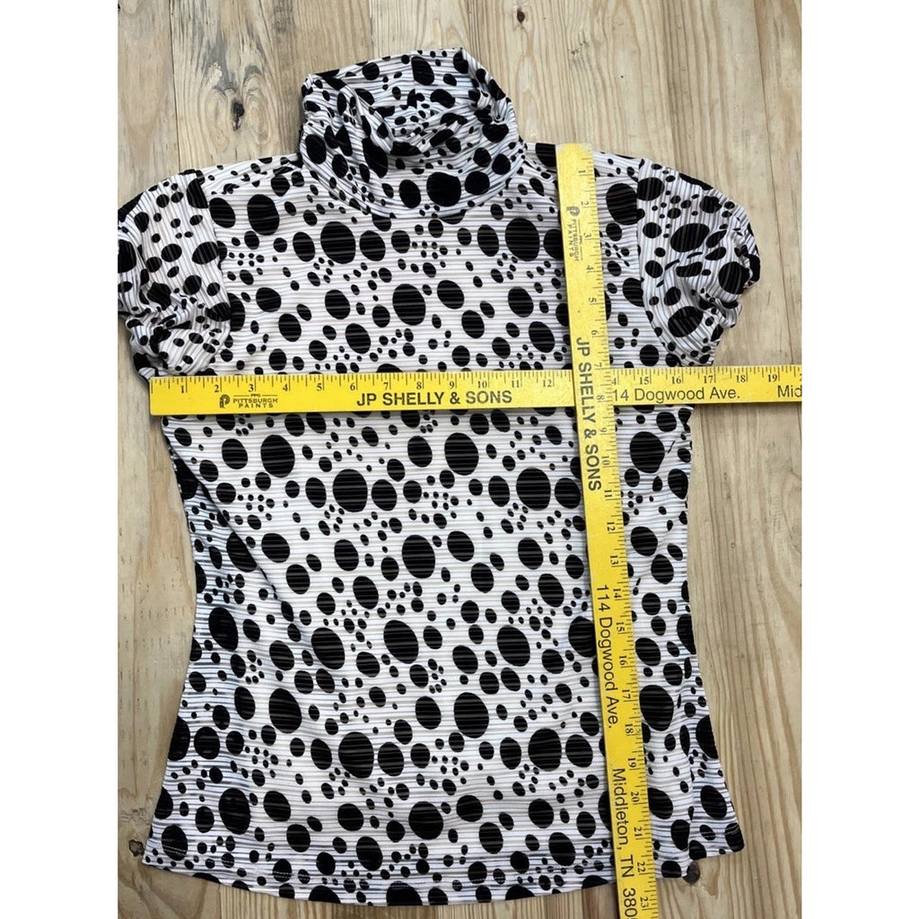 Cocomo Women’s Mock Neck Short Sleeve Lined Top Size Small