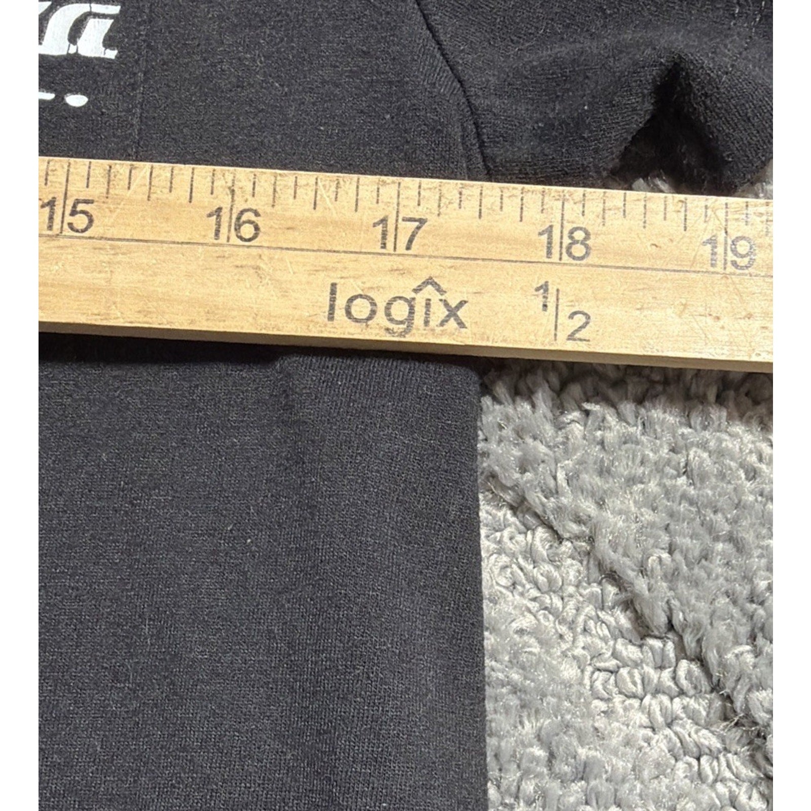 Toy Story Disney/Pixar Claw Machine Aliens T-Shirt Black With Pocket Size Small