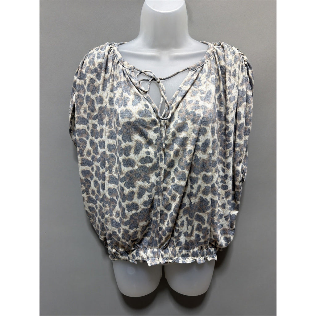 Oli & Hali Ruched Leopard Print Short Sleeve Top Blouse Shirt Size Small
