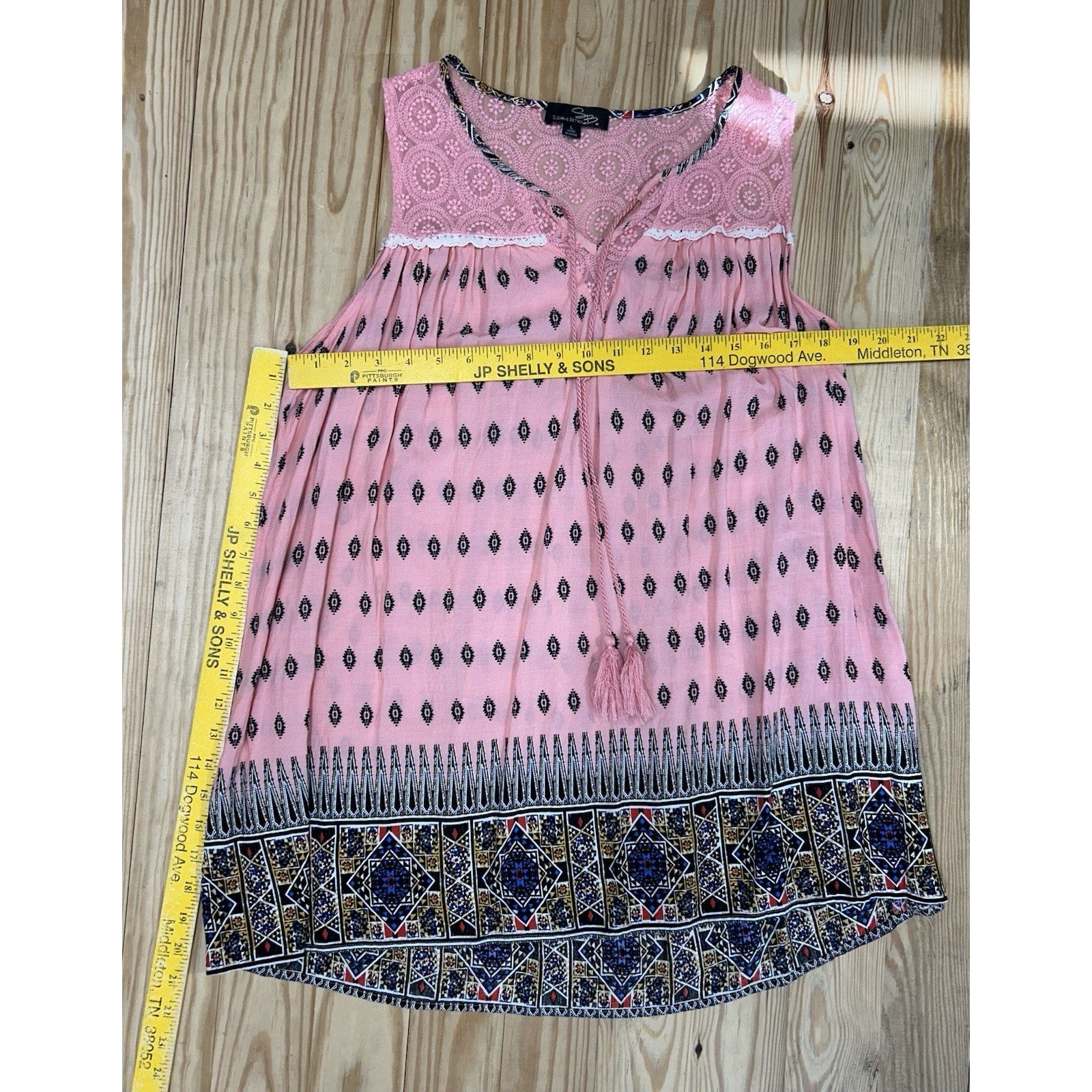 Weekend Suzanne Betro Womens Top LargeBoho Tunic Floral Paisley Sleeveless