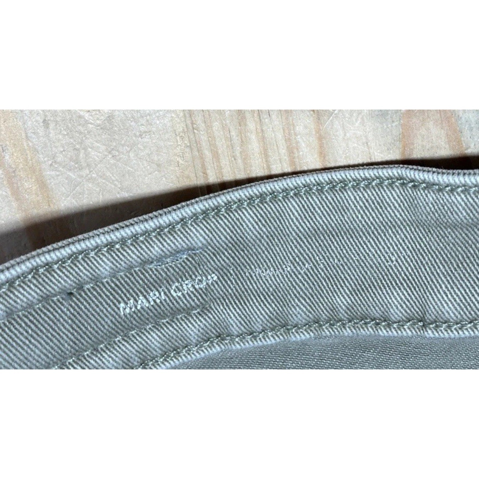 AG Adriano Goldschmied Women's Mari Crop high-rise Jeans, size 25x27, Olive