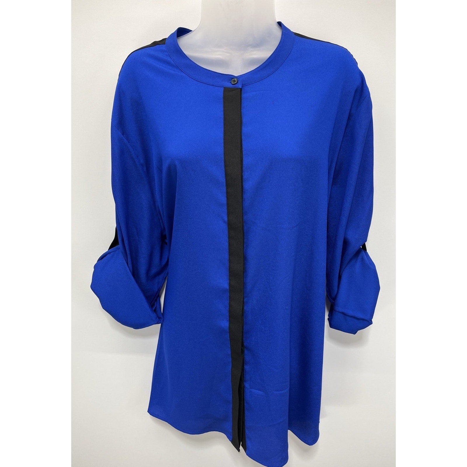 Calvin Klein 3X Women’s Blue & Black V-neck Top Blouse Roll Tab Long Sleeves