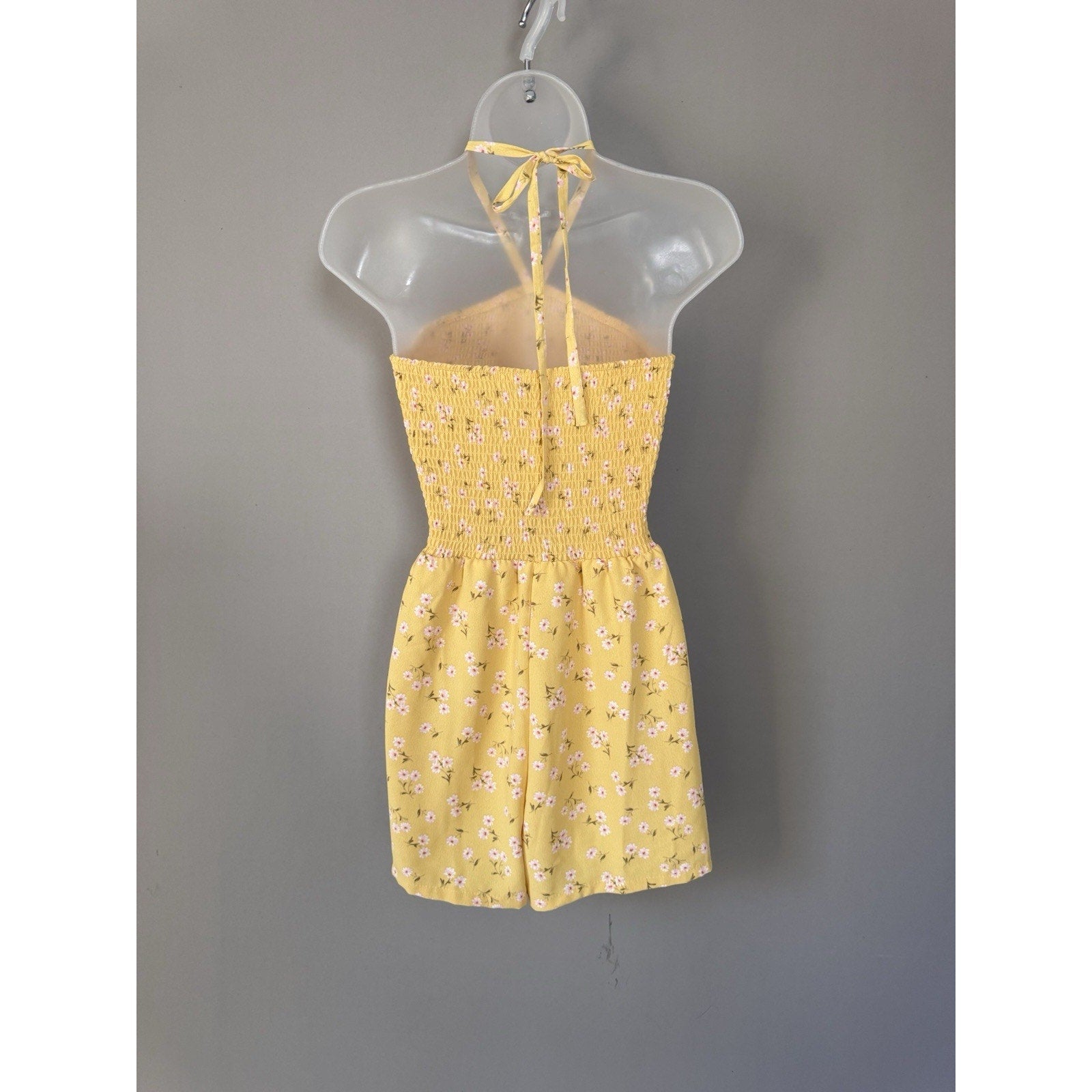 NWT Lily Rose Yellow Floral Smocked Halter Romper Juniors' Size Small Summer