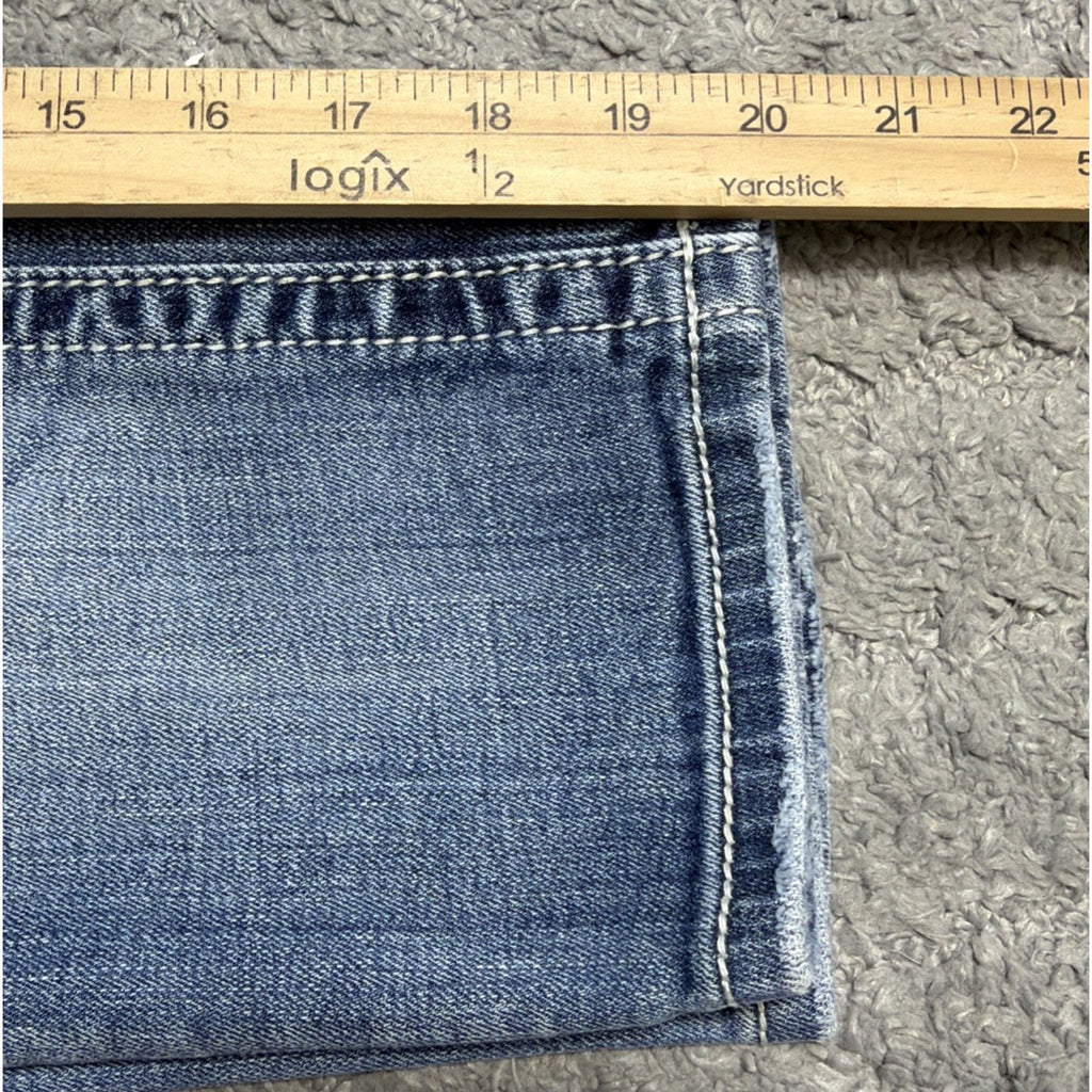Miss Me Capri Jeans JP5345P Womens 26 Embellished Cross Pocket Distressed