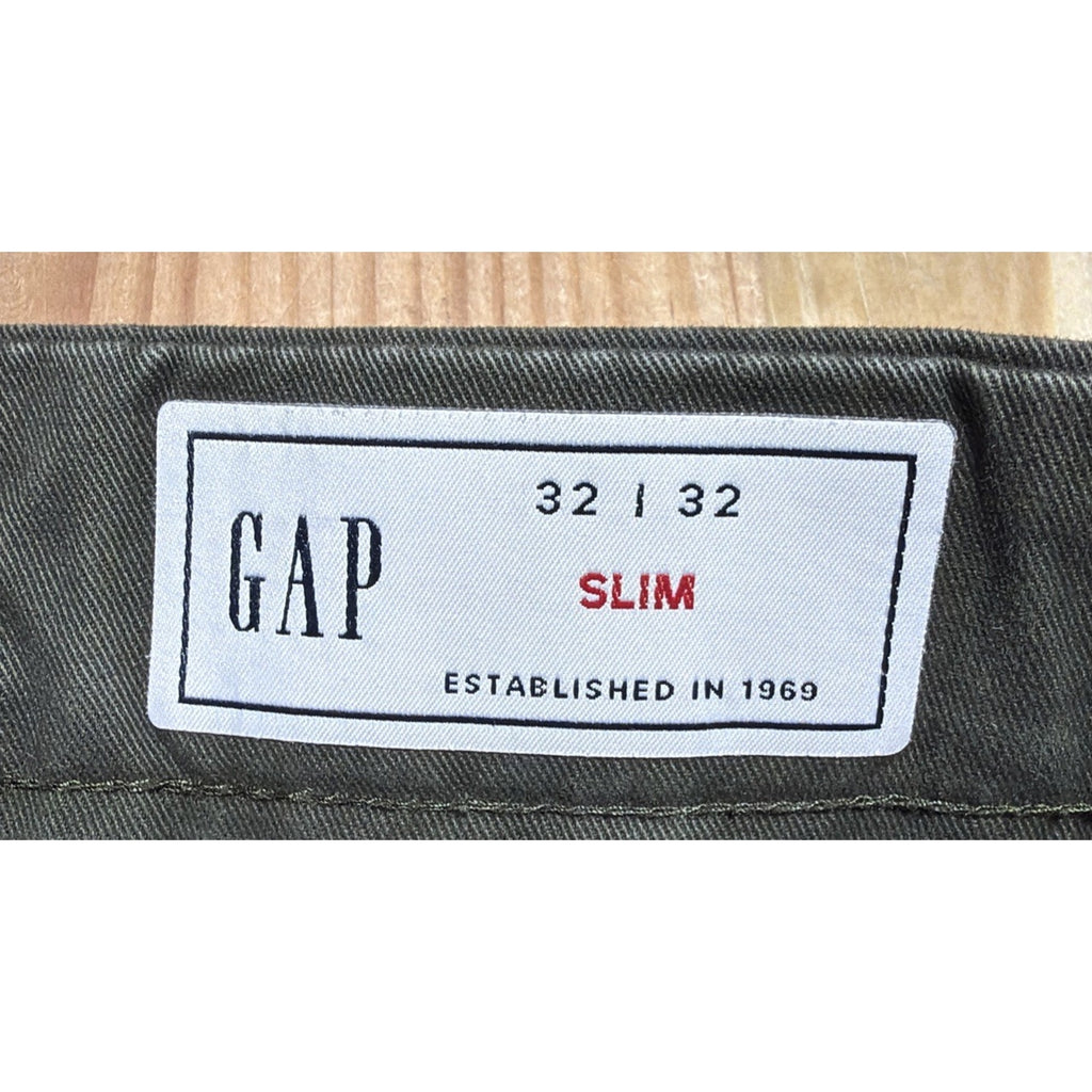GAP Pants Men’s 32x32 Green Slim Fit Performance Khakis Stretch NWOT Flat Front