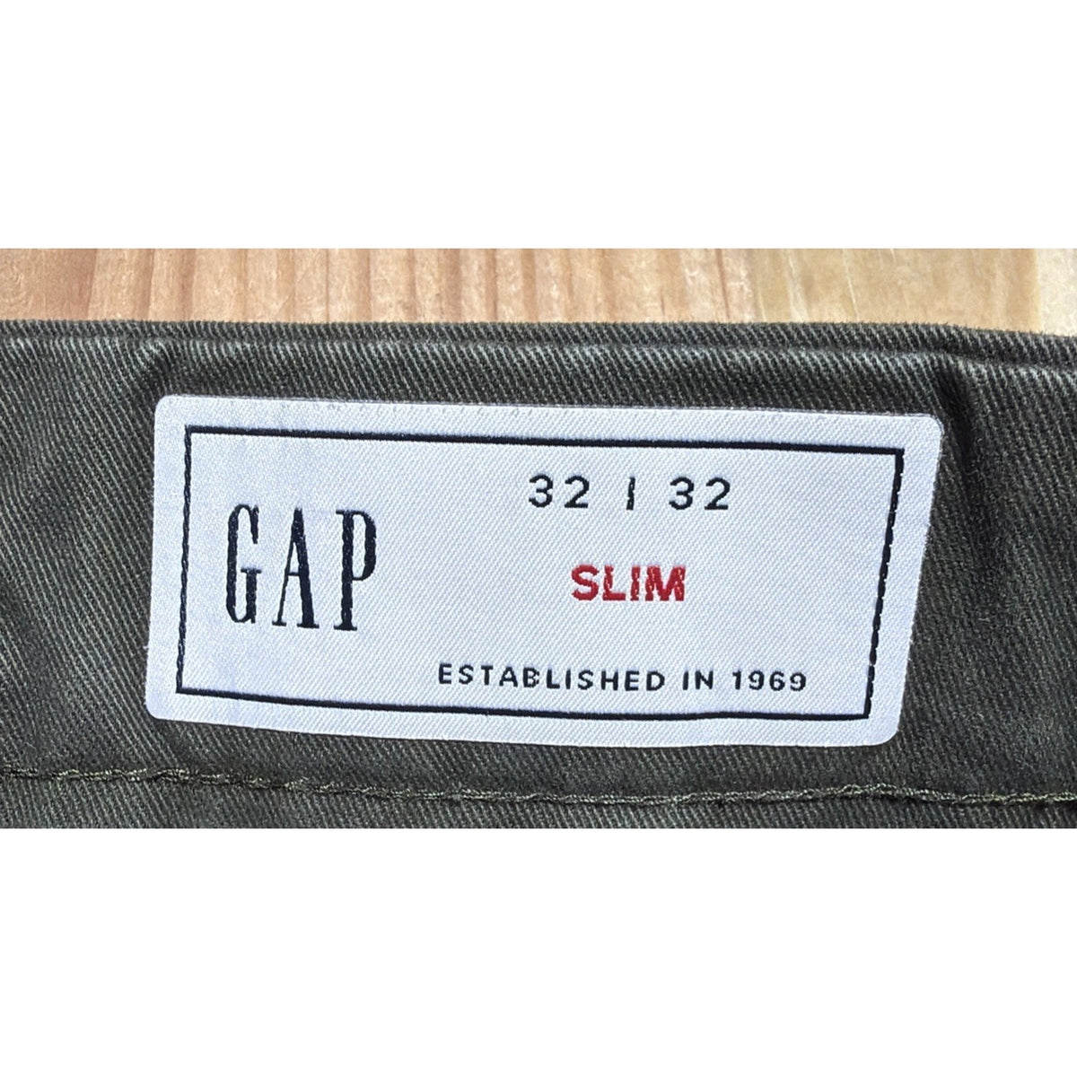 GAP Pants Men’s 32x32 Green Slim Fit Performance Khakis Stretch NWOT Flat Front