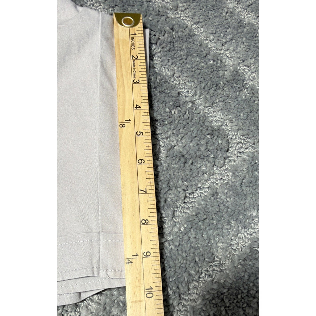 Royalty For Me Women's Gray Cuffed Bermuda Cargo Stretch Shorts Size Large