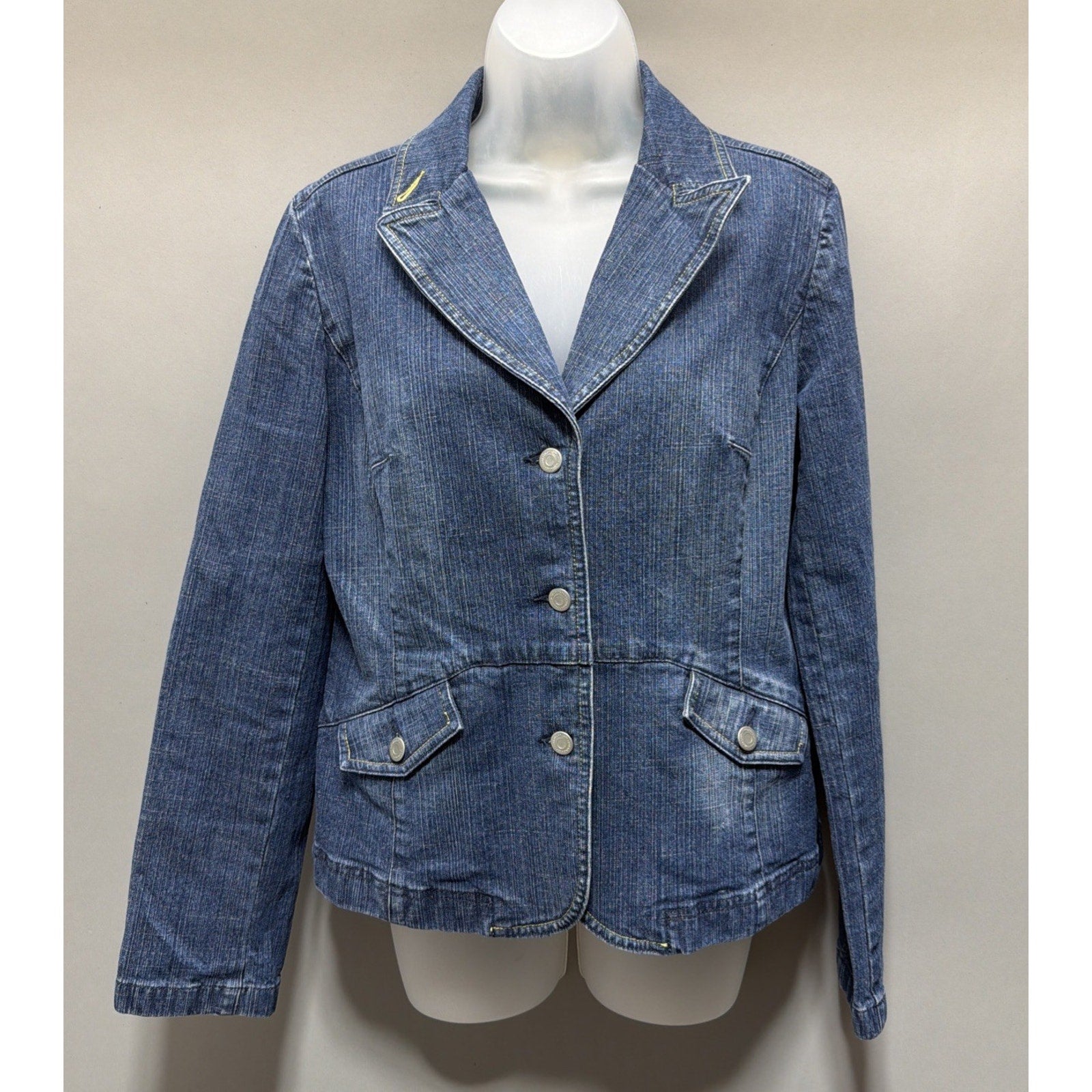 Ann Taylor Loft Women’s Jean Jacket Denim Size 8 Stretch