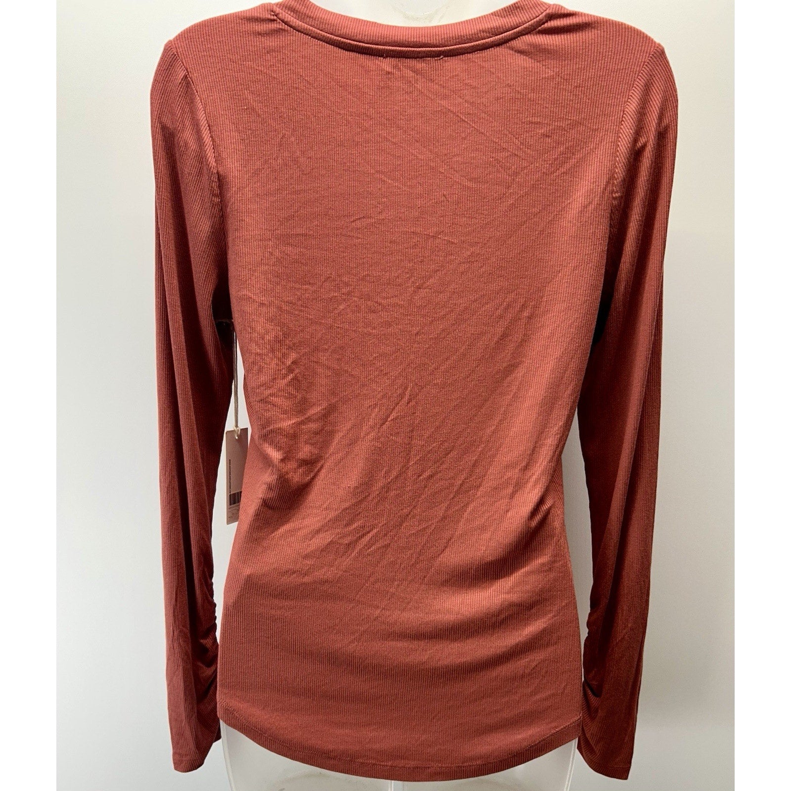 Another Love Mauve Long Sleeve V-Neck T-Shirt Small New With Tags.