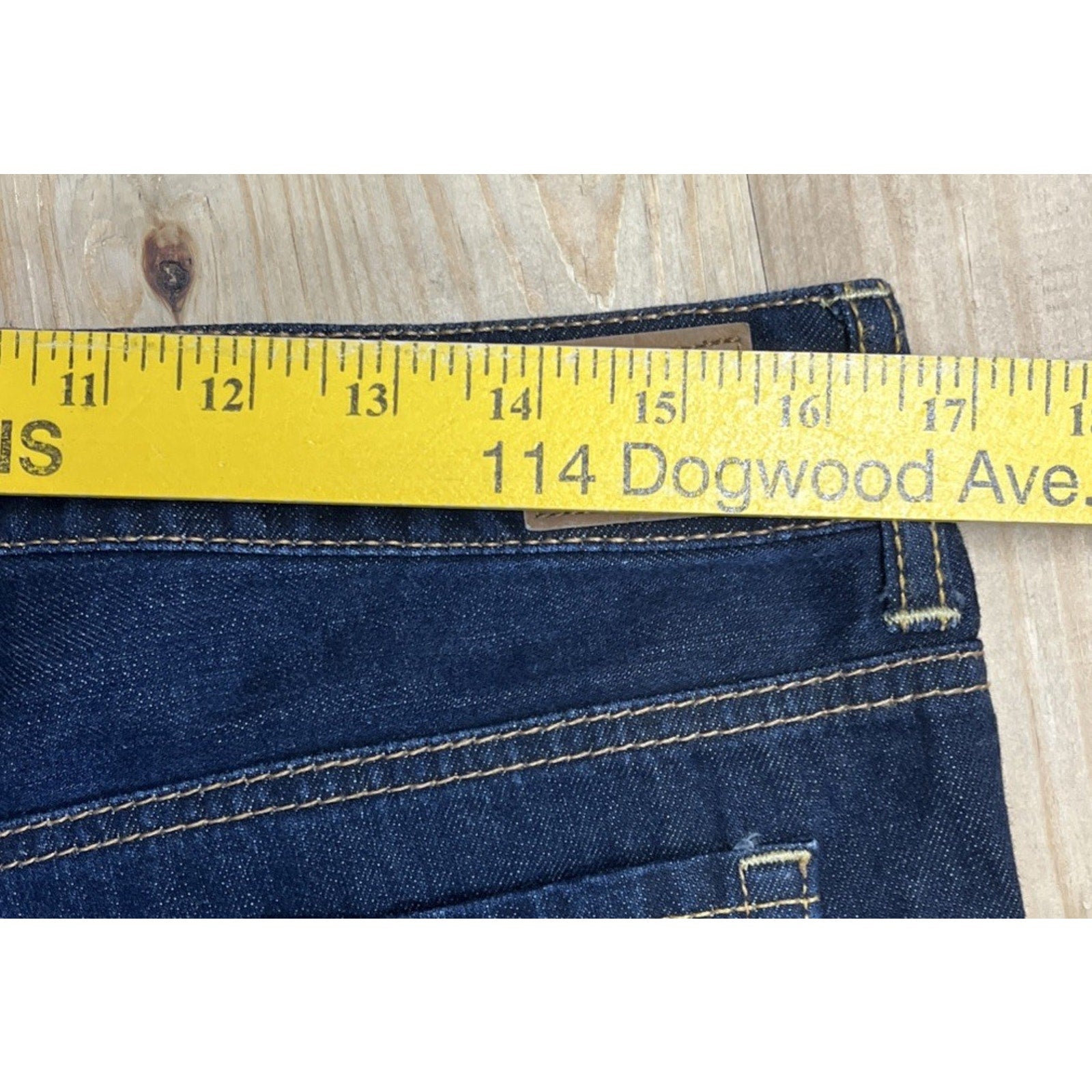 AE AMERICAN EAGLE MIDI STRETCH WOMENS JEAN SHORTS SIZE 6