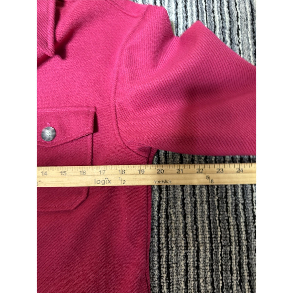 C by One Shacket Womens XS Fuchsia Pink Textured Button Front Shirt Jacket