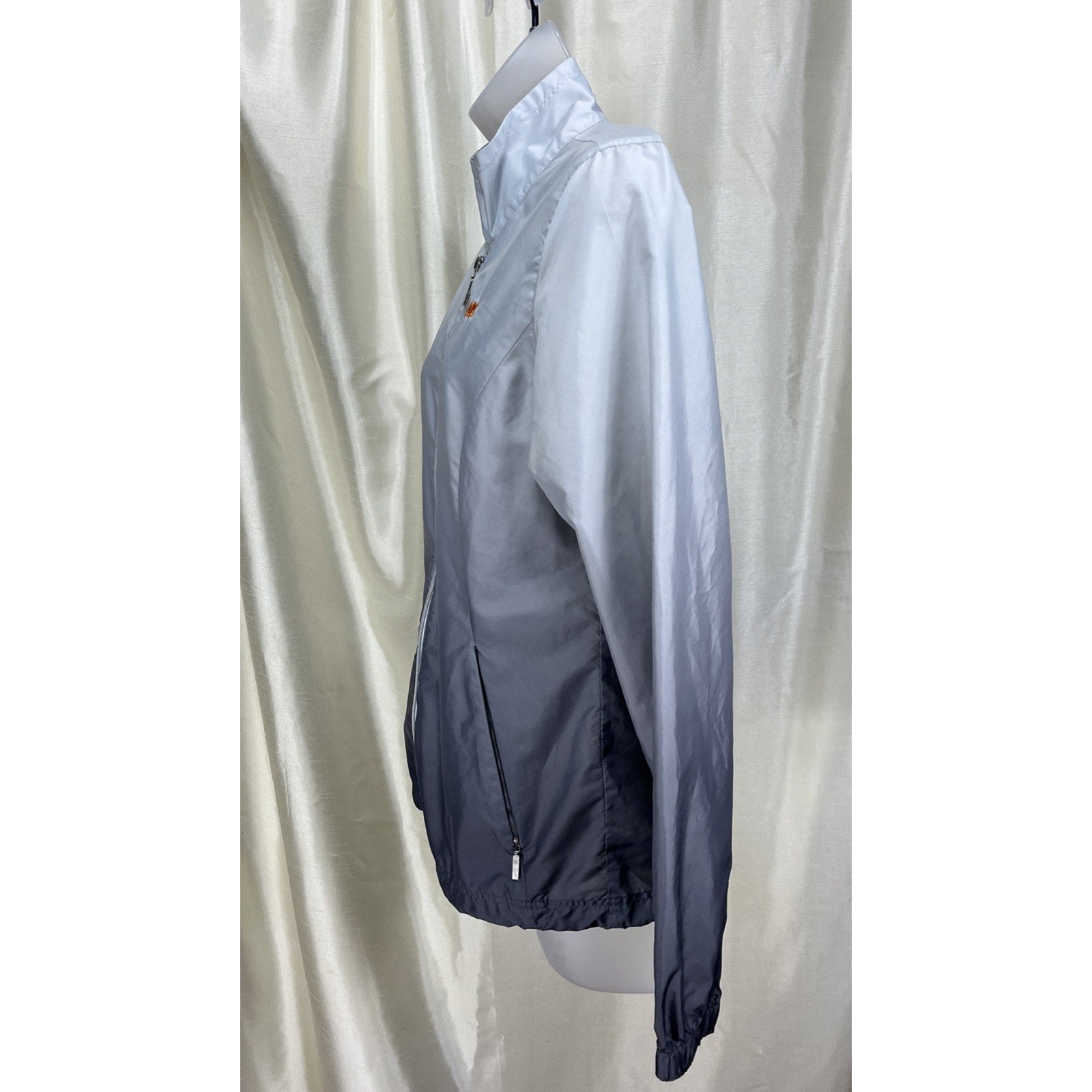 Women’s Tennessee Vols Cutter Buck Weather Tec Full Zip Windbreaker Size Small