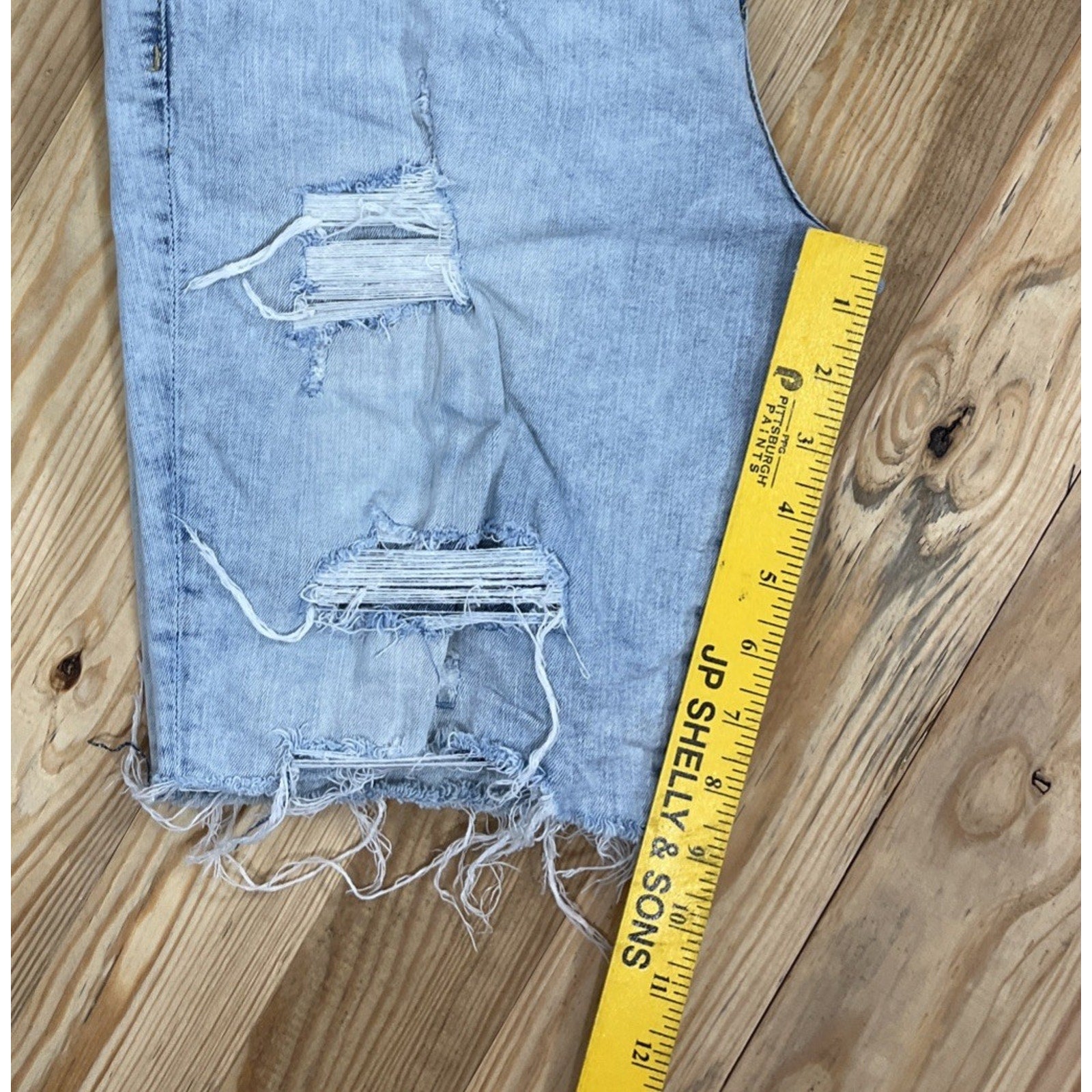 Aeropostale Aero Slim Short 9.5' Premium Air Denim 32 Blue Distressed