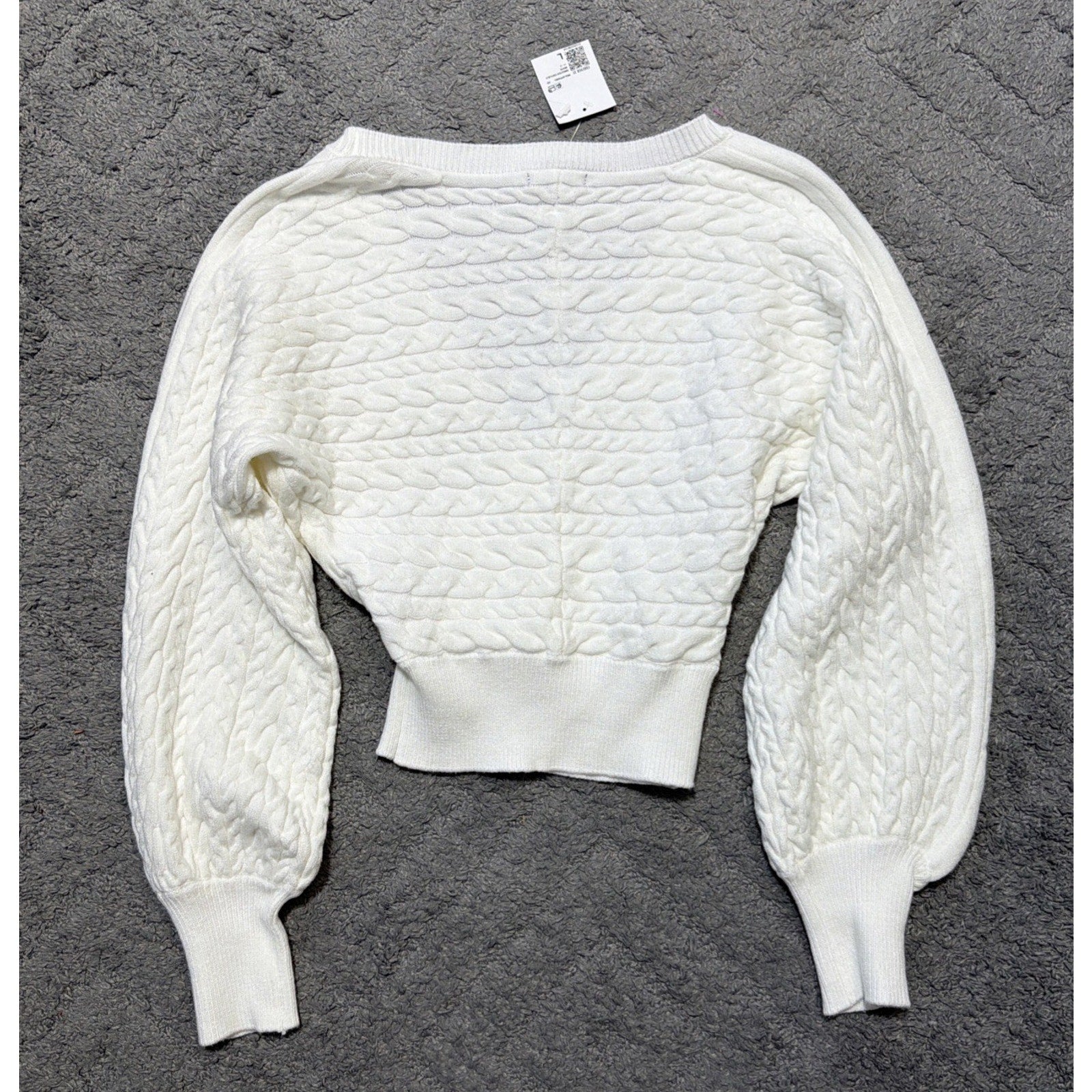 NWT Forever 21 Women’s Peasant-Sleeve Surplice Cable Knit Sweater White Size L