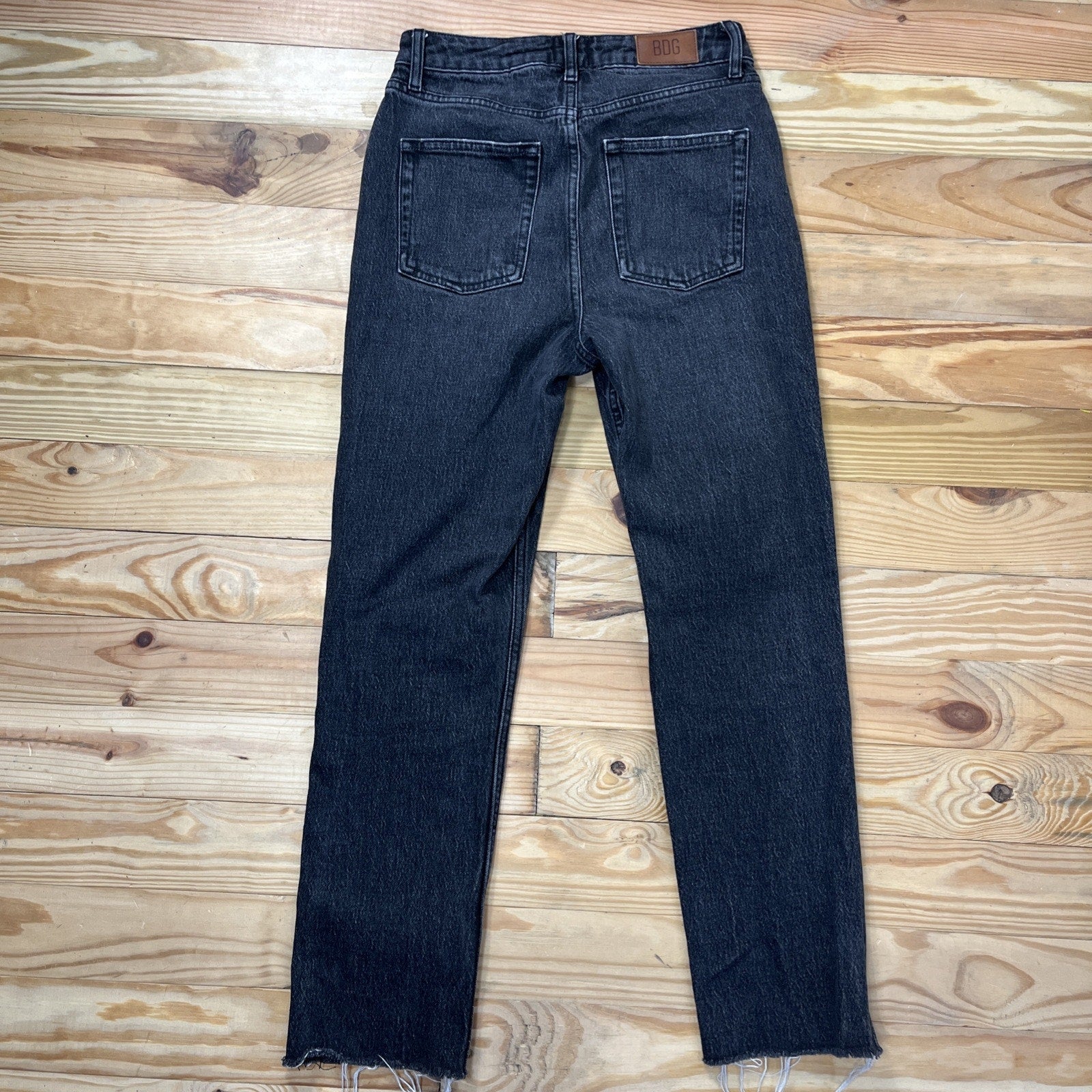 BDG Urban Outfitters Dillon Jeans Women's 26x32 Black Denim Button Fly Raw Hem