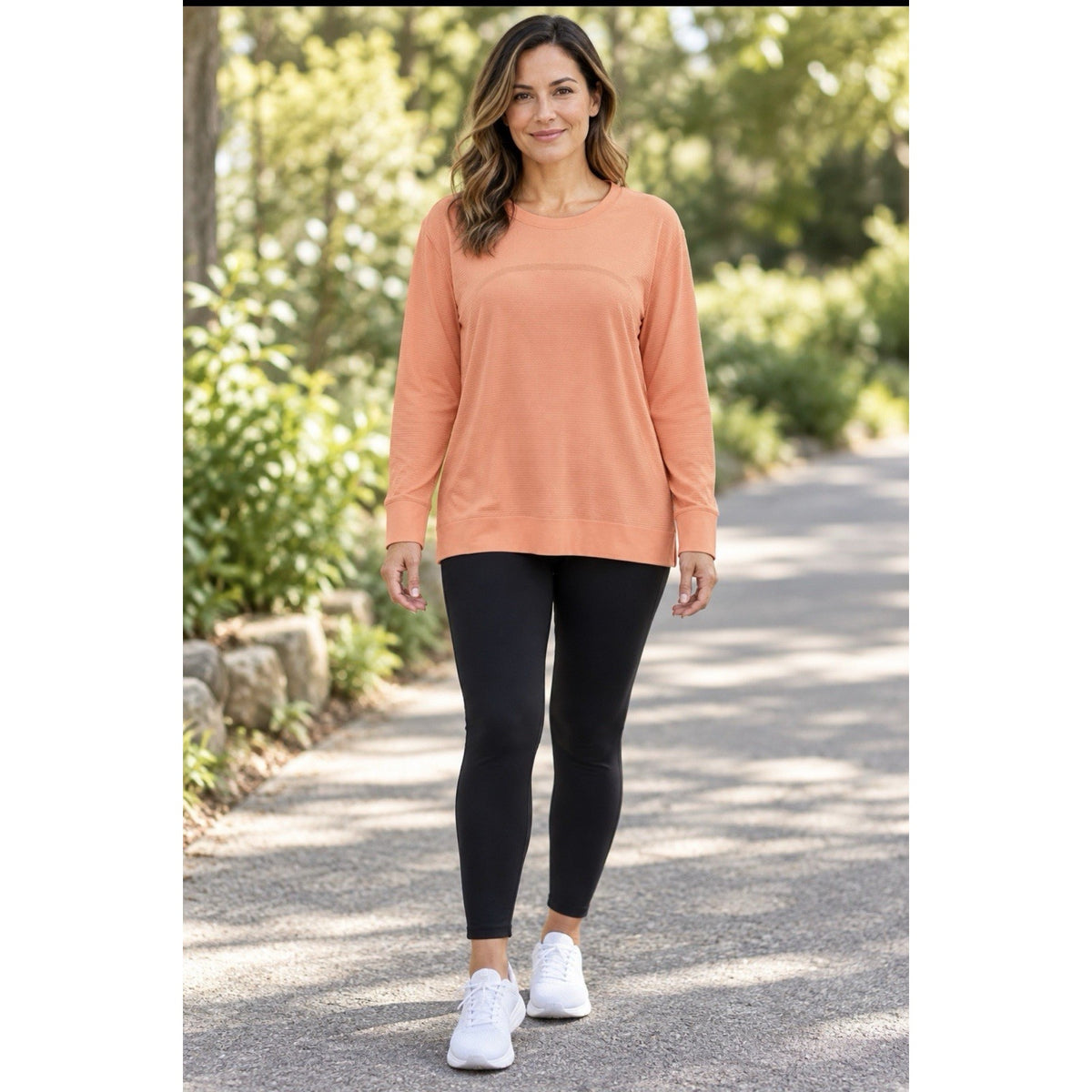 Lululemon Womens Coral Orange Long Sleeve Crew Neck Athletic Shirt Relaxed Fit