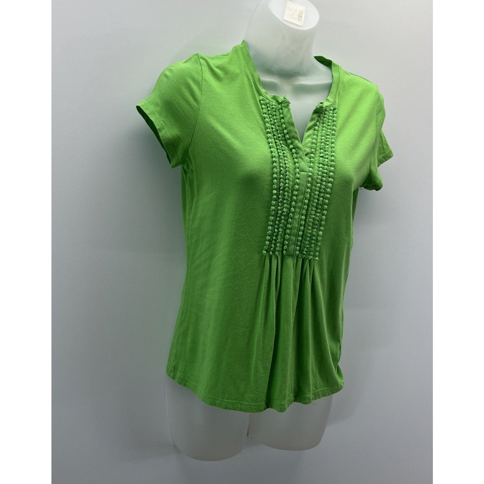 TALBOTS Woman SS Green Knit Top With Detailed Trim Front Placket Size SP