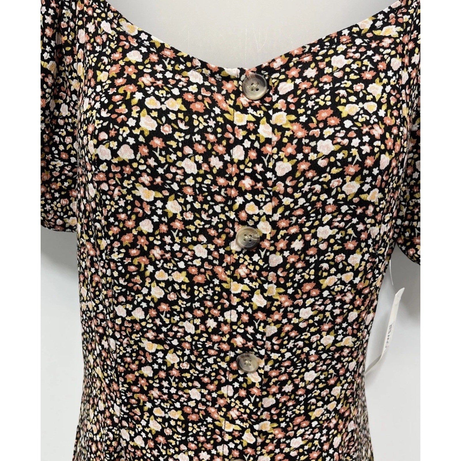 Wallflower Button Front Floral Mini Dress Size Medium