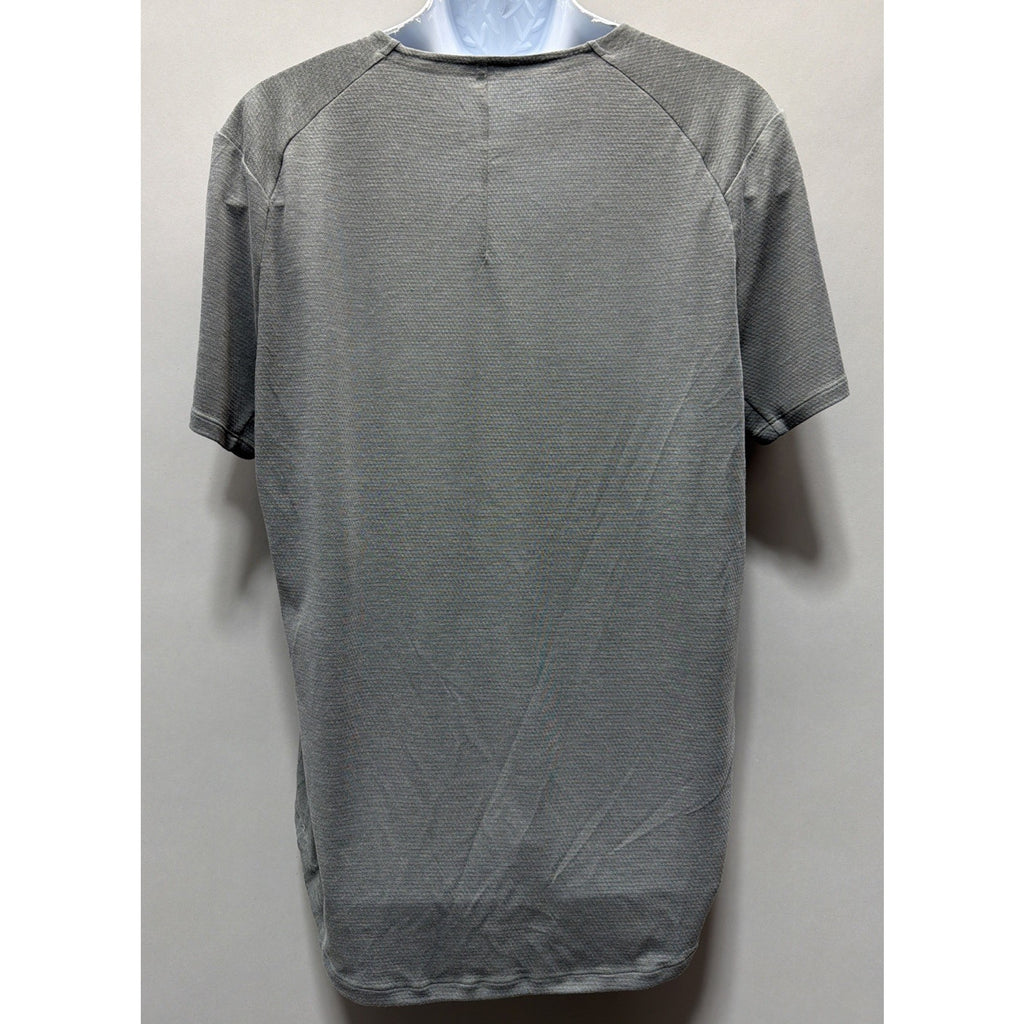 Lululemon Metal Tech Vent Men's Size XL Gray Short Sleeve Activewear T-Shirt