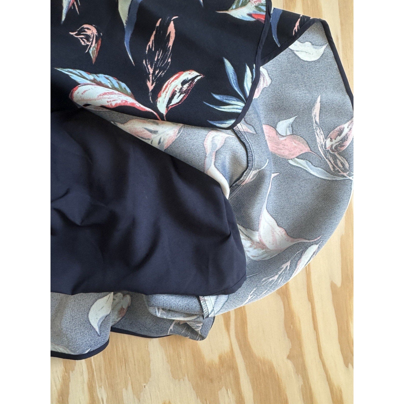 Banana Republic Floral Dress Womens 12 Navy Sleeveless Ruffle Hem Fit Flare New