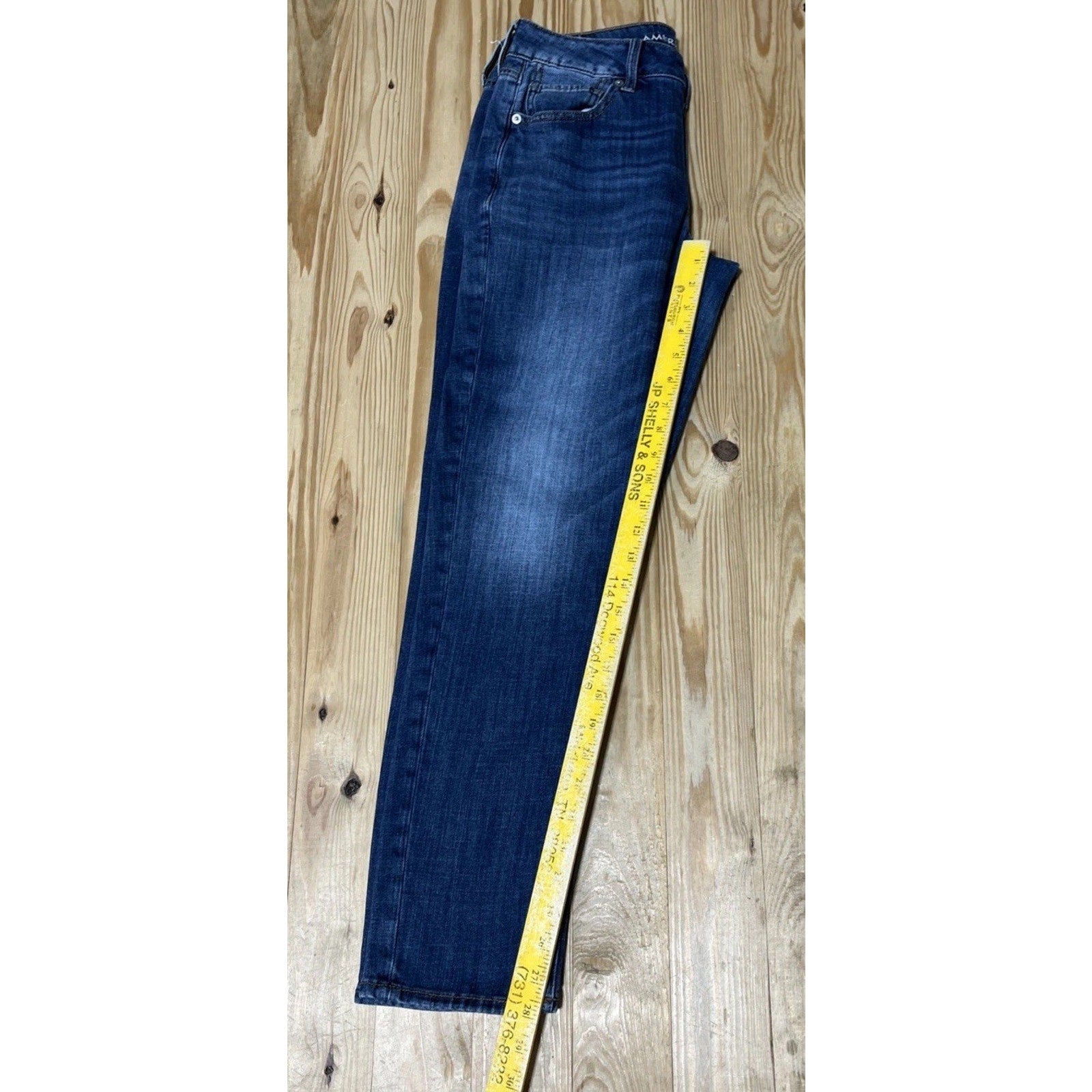 American Eagle Outfitters Tom Girl Button Fly Blue Jeans Woman Size 6