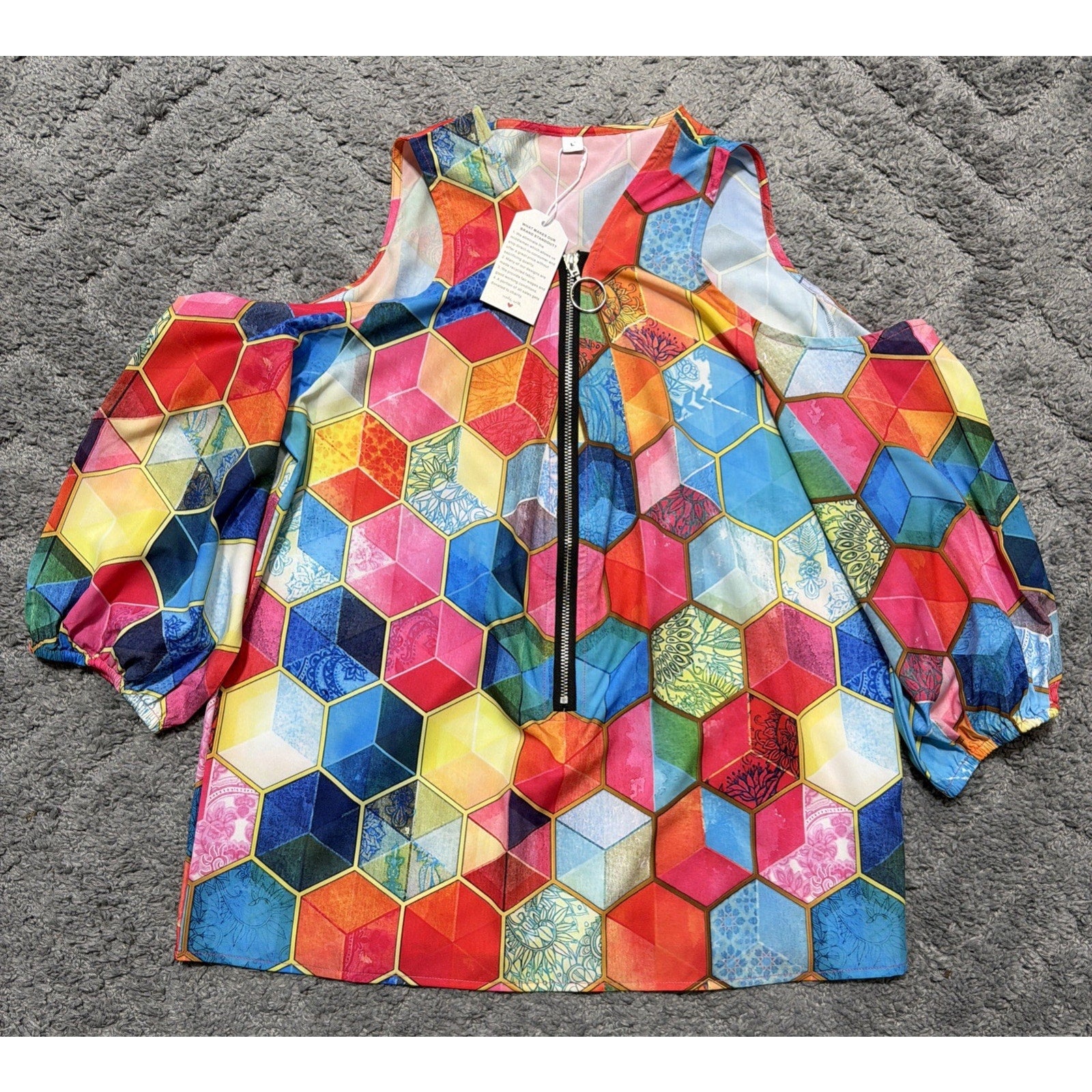 NWT Bluzka Damska Geometric Multi-Colored Print Cold Shoulder Blouse Top L