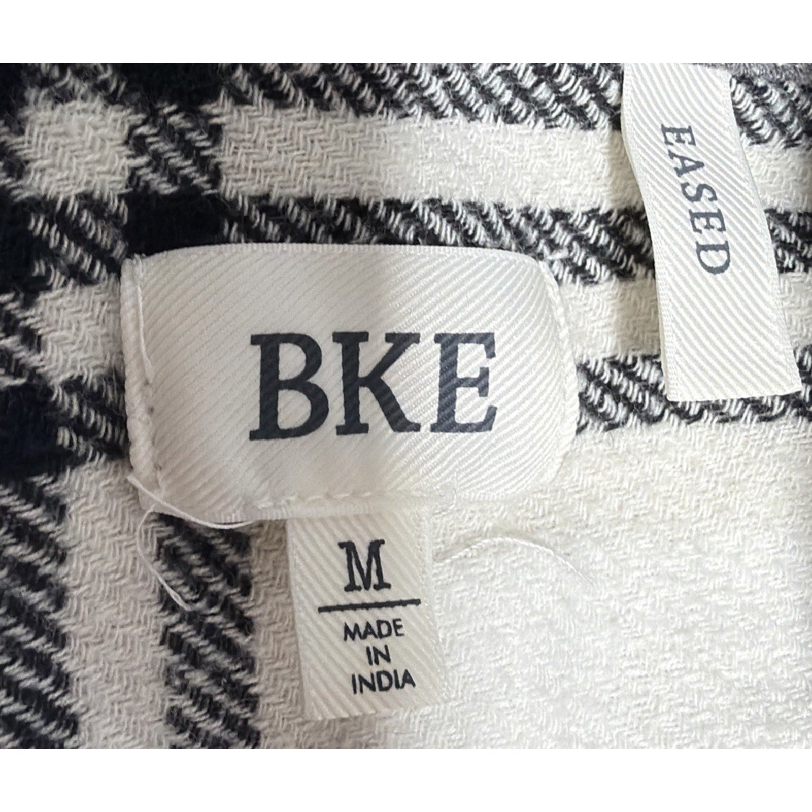 BKE Boyfriend Eased Hooded Flannel Full Zip Shacket Womens Medium White Black