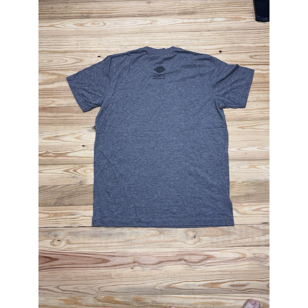 Harley Davidson Museum Milwaukee, WISCONSIN Medium Vintage T-shirt Gray 2011