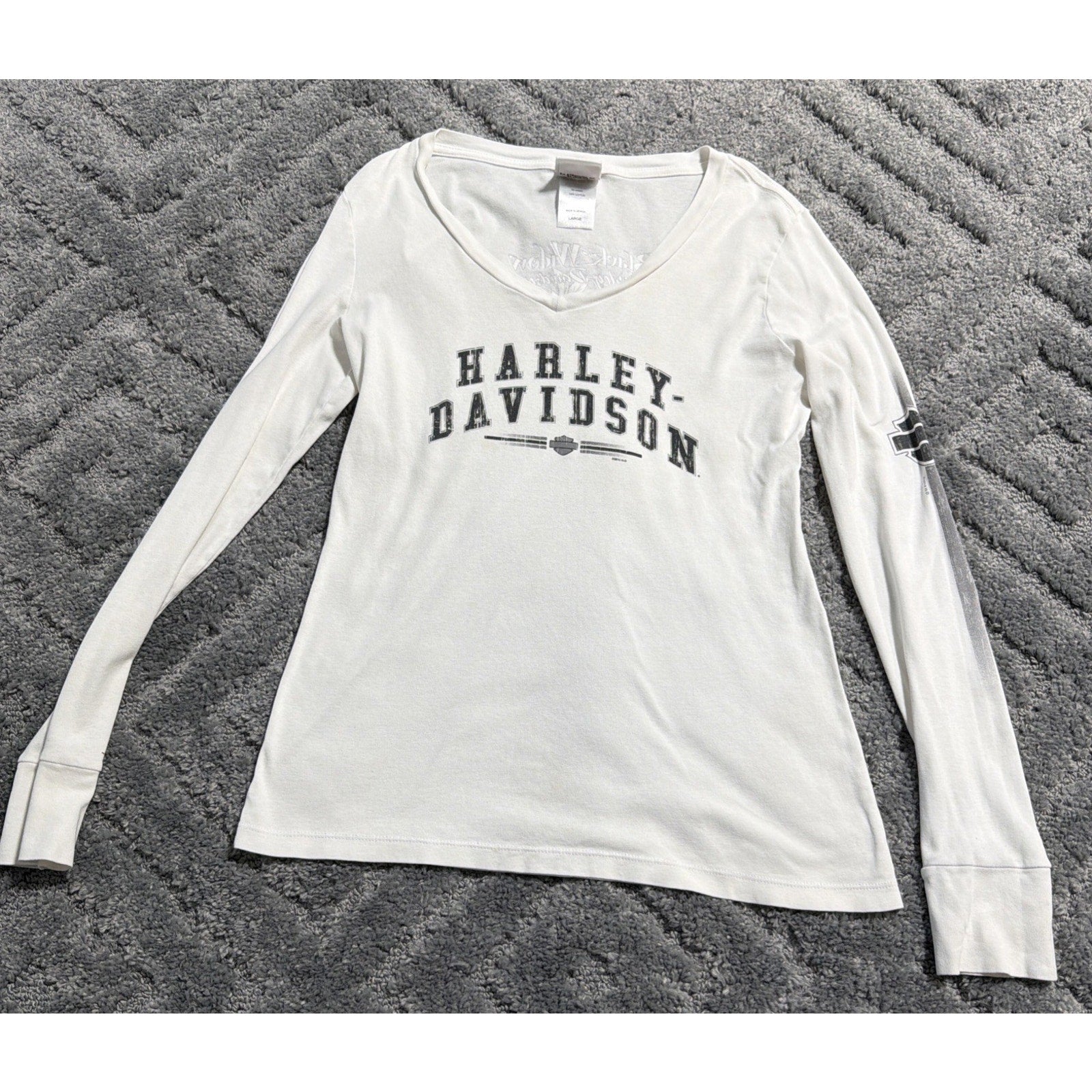 Harley-Davidson Shirt Womens Large Long Sleeve V Neck Bar And Shield 2014 Biker