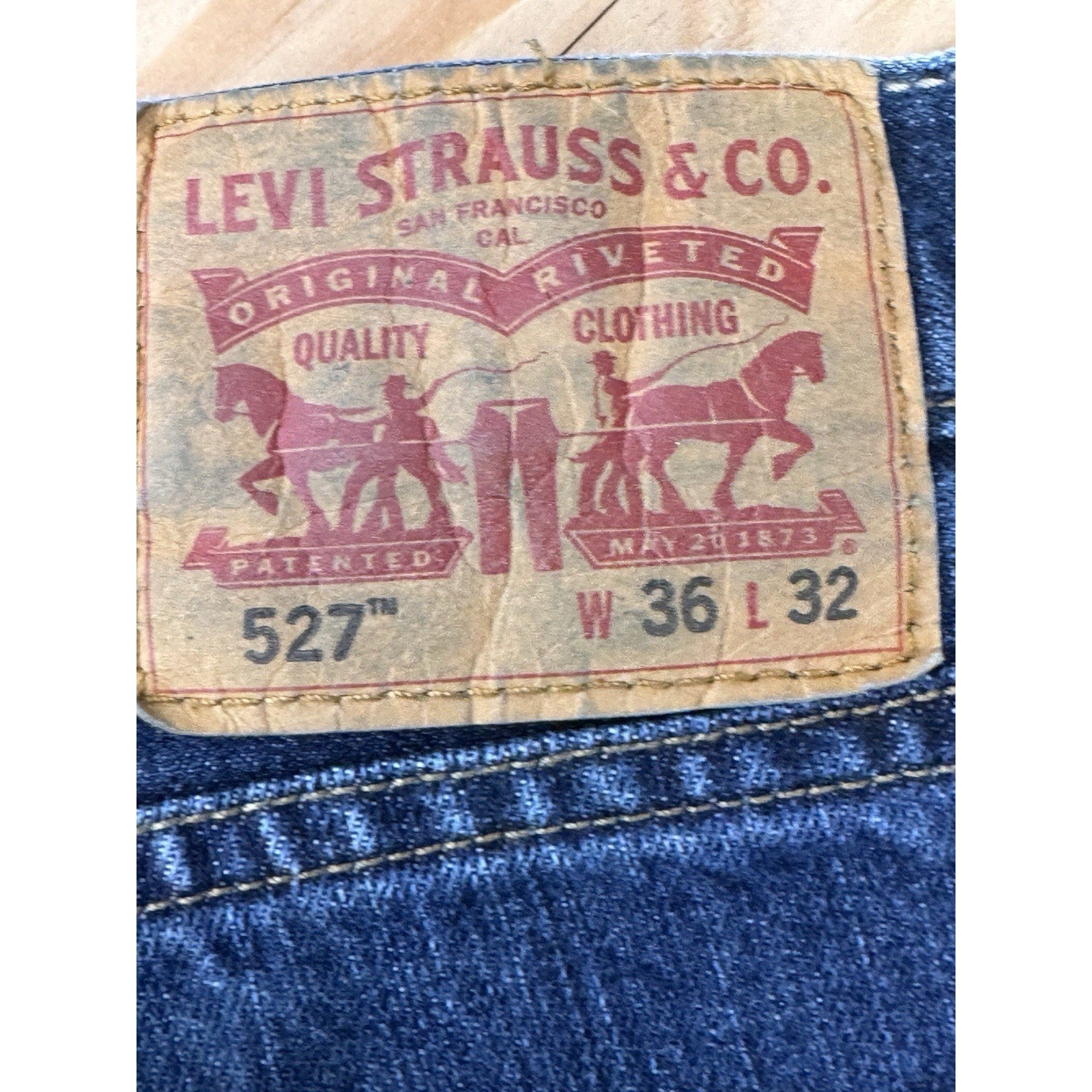 Levis 527 Jeans Mens 36 x 32 Blue Straight Boot Cut Casual Workwear Denim Adult
