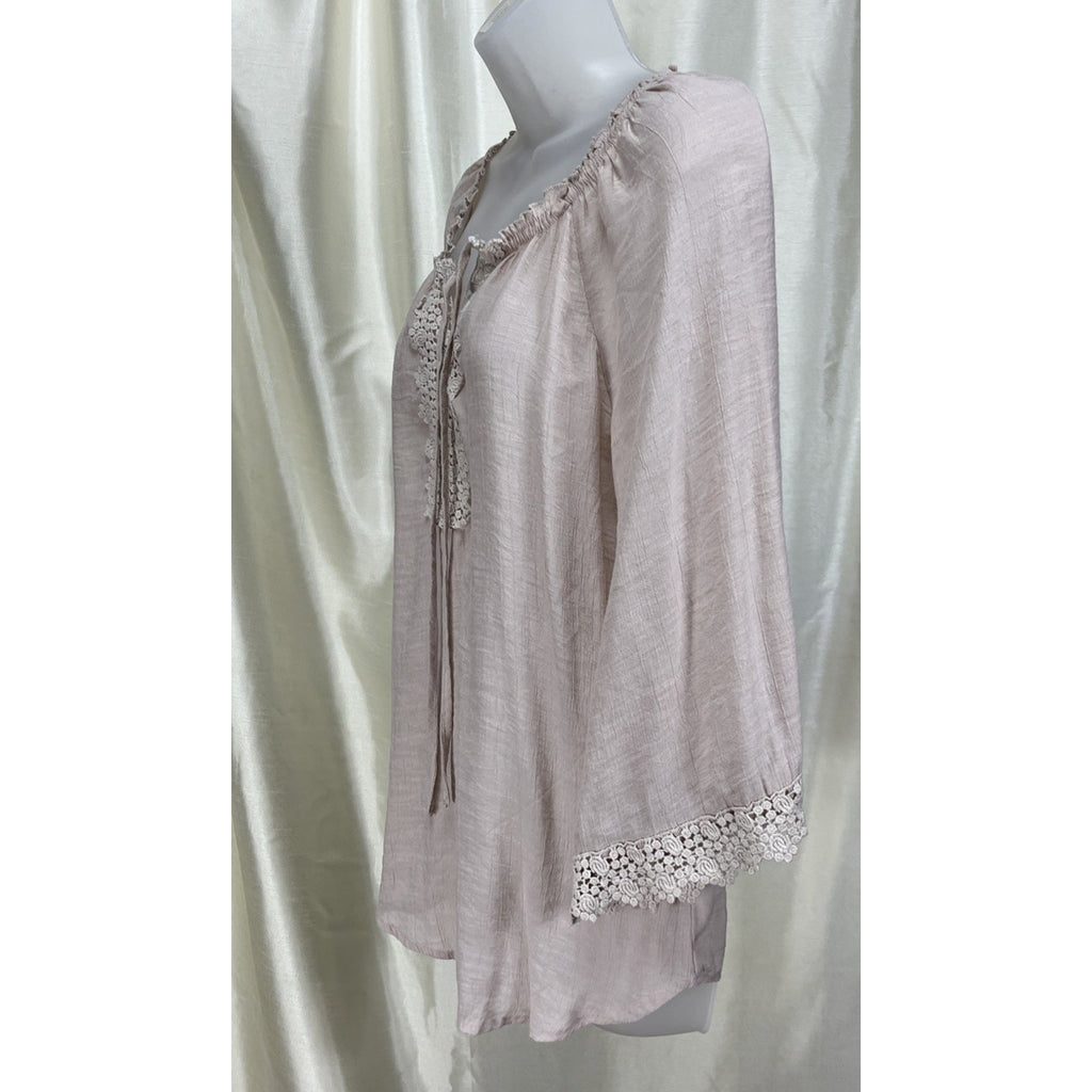 Melissa Paige Women’s Ivory Lace Peasant Top Size Small