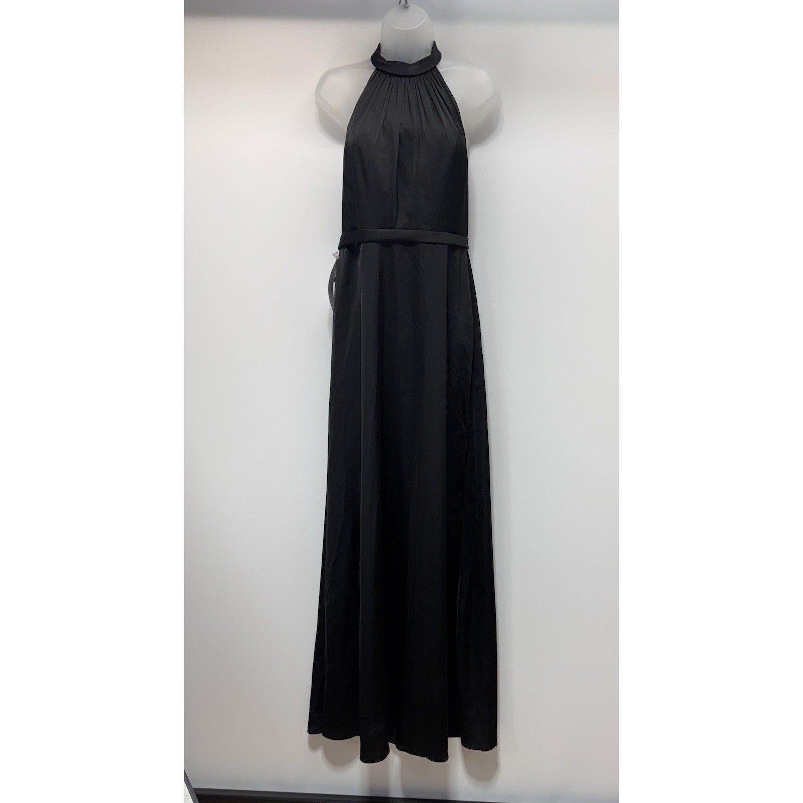 Azazie Black Bridesmaid satin Halter Sleeveless dress Black NWT Women’s Size 10A