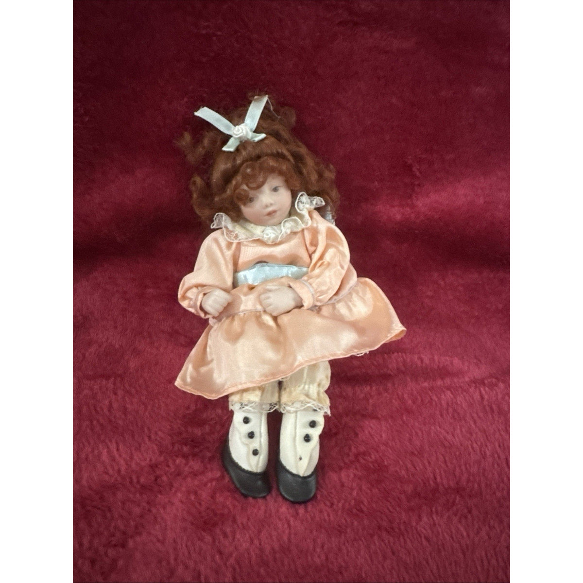 1995 Ashton Drake Kathy Hippensteel 8” Porcelain Doll Red Hair Peach Dress
