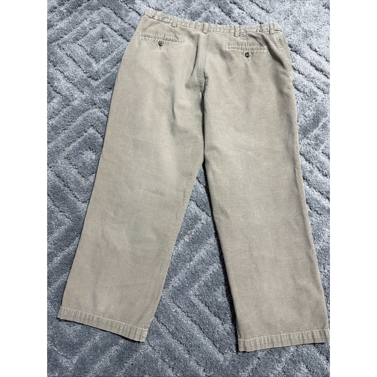Men's Haggar Classic Fit Premium Stretch Waist Corduroy Size 38x29