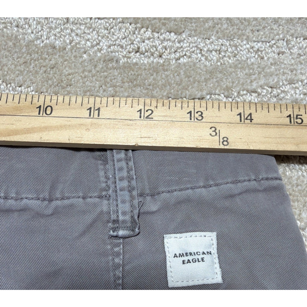 American Eagle Original Straight Lived In Khakis Gray Flex Chino Pants 28x34