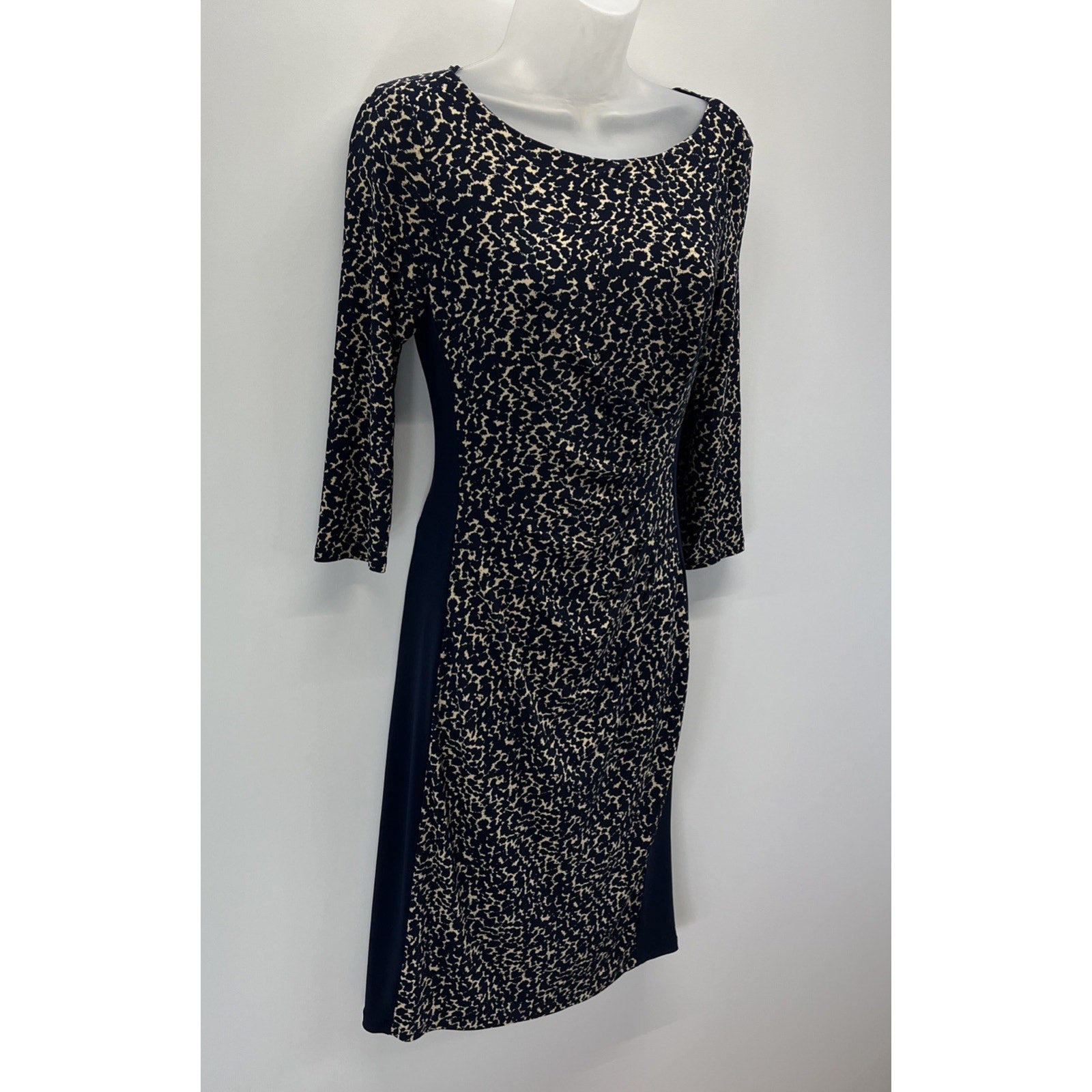 RALPH LAUREN Navy Blue Lined Ecru Dress Sz 2 Slimming Side Panels Ruched Detail