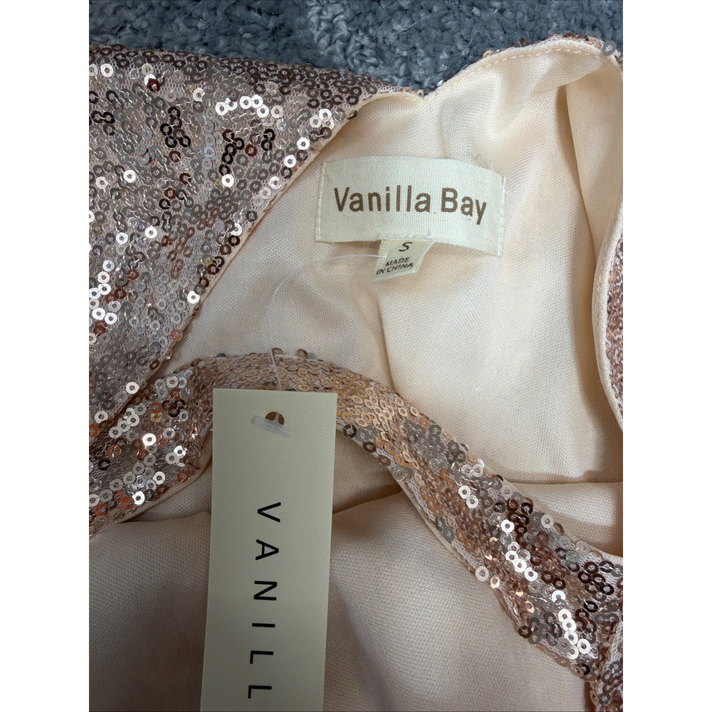 Vanilla Bay Gold Sequin Top Small Short Sleeve Tunic Style Lined NWT Festive