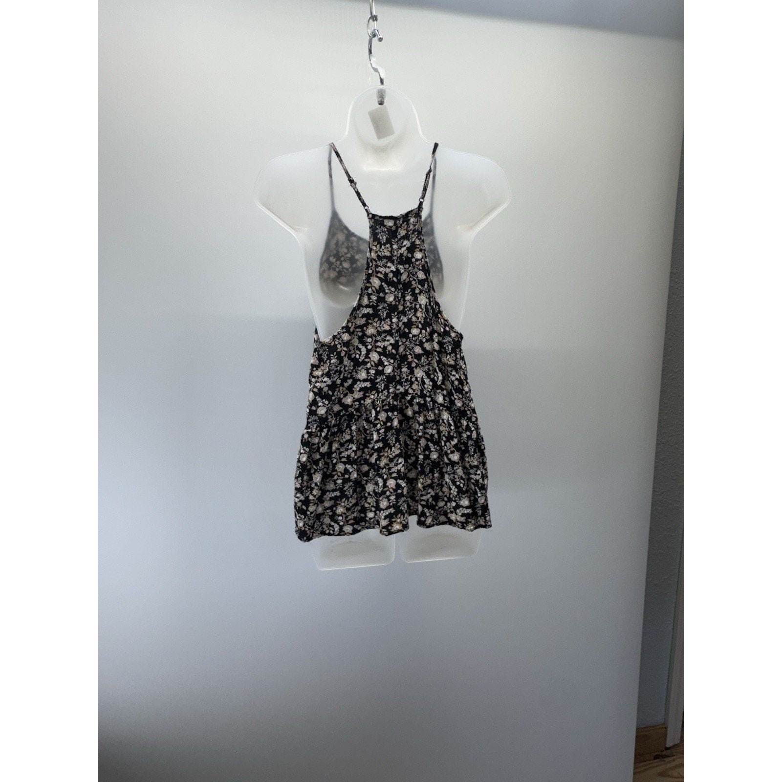 American Eagle Halter Tank Top Black Floral Peplum Gold Sleeveless Women’s Med