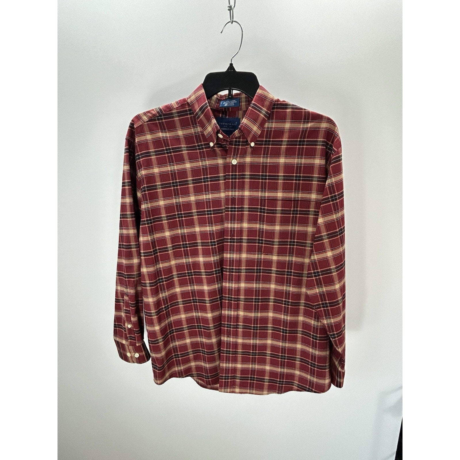 Towncraft Mens Shirt SzL Tartan Plaid Wrinkle Free Button-down Long sleeve plum