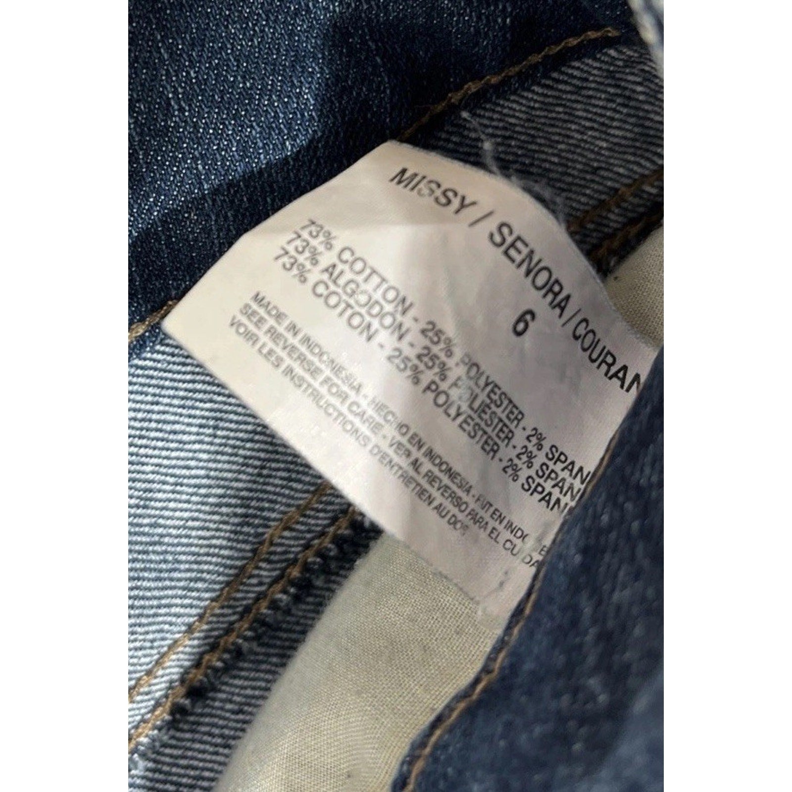 Bandolino Womens Lightweight Blue Denim Straight leg Jeans Sz 6