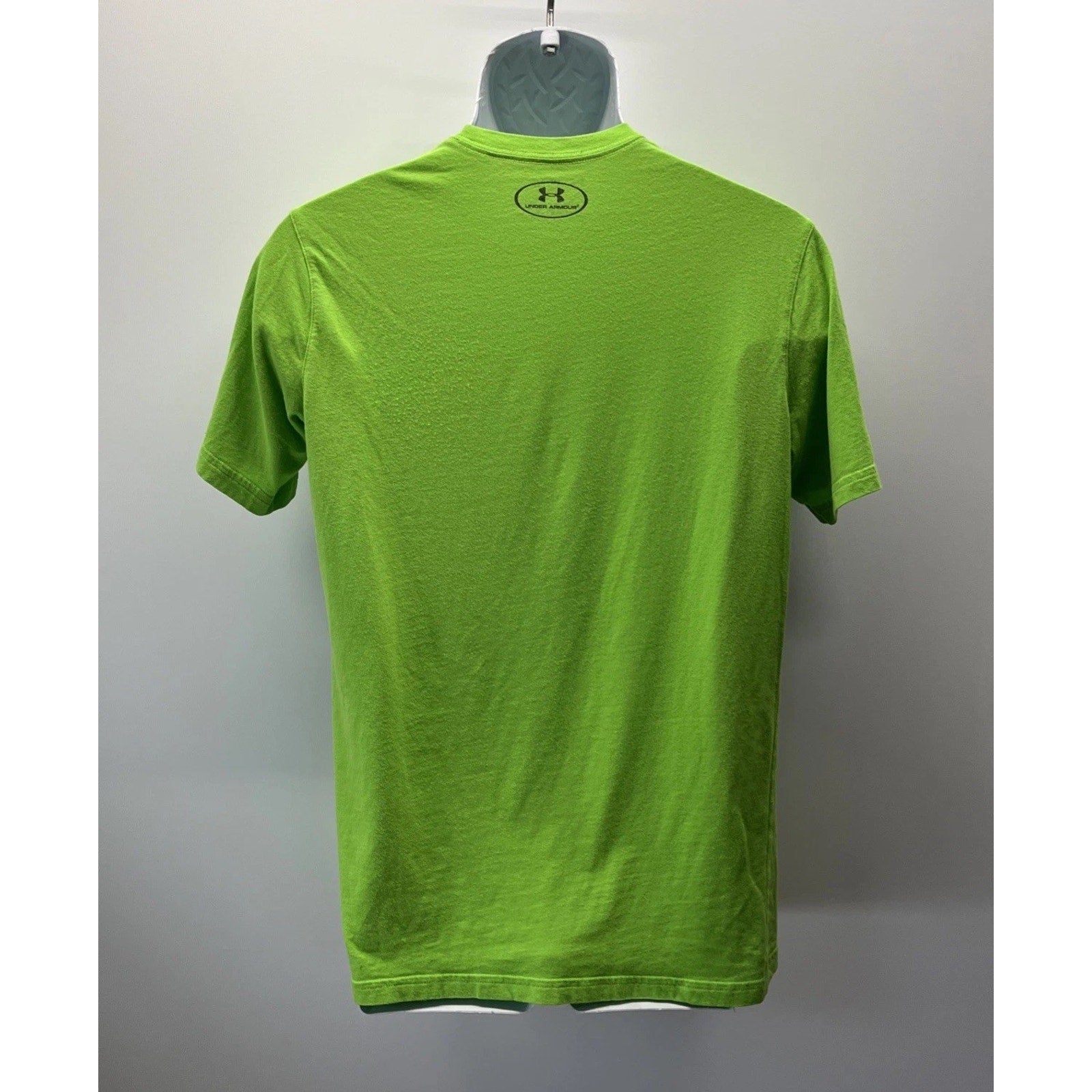 Under armour Charged T Shirt Men S Green Heatgear Loose Fit Crew Neck Pullover