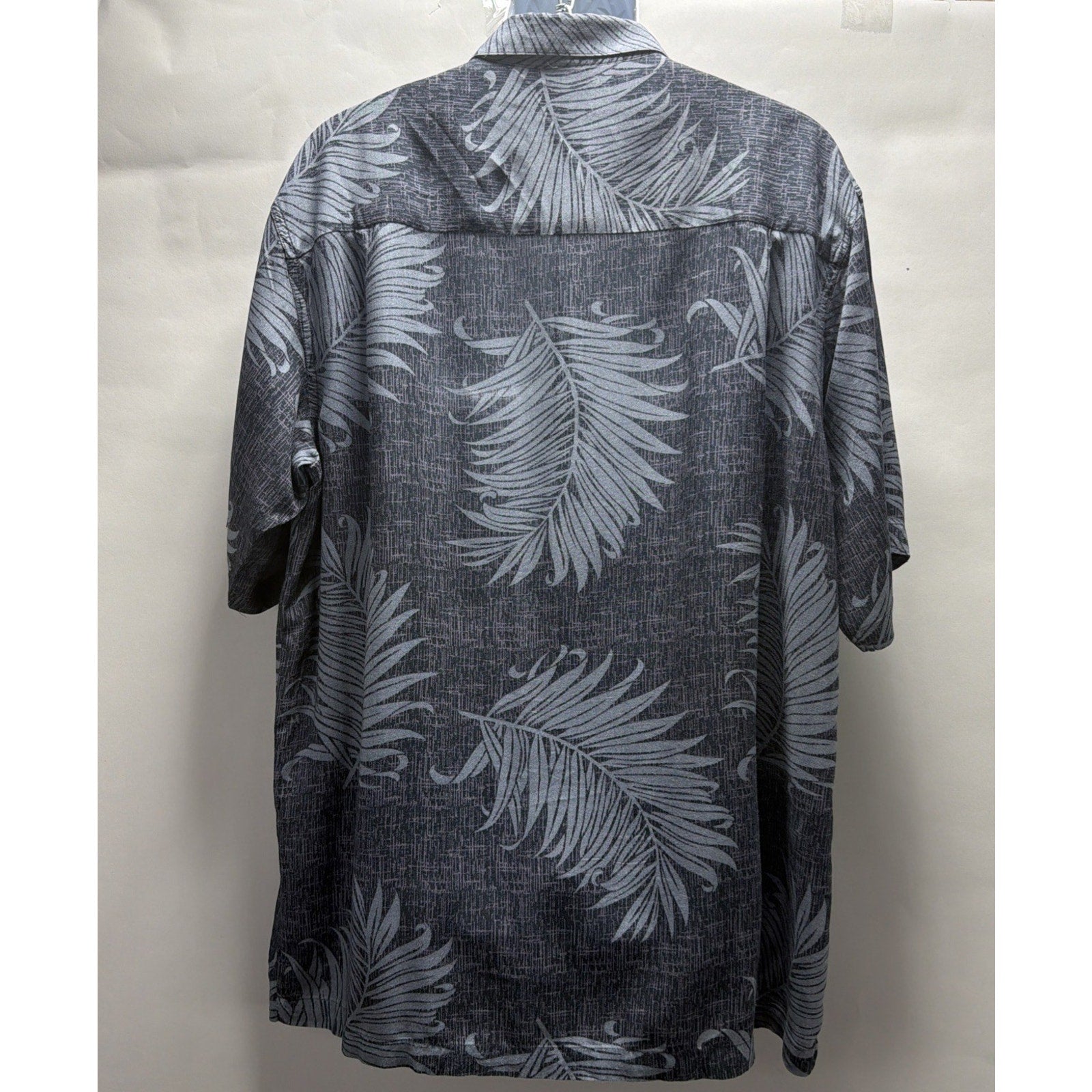 Falls Creek Men’s XL Tall 100% Rayon Short Sleeve Hawaiian Shirt Beach Resort