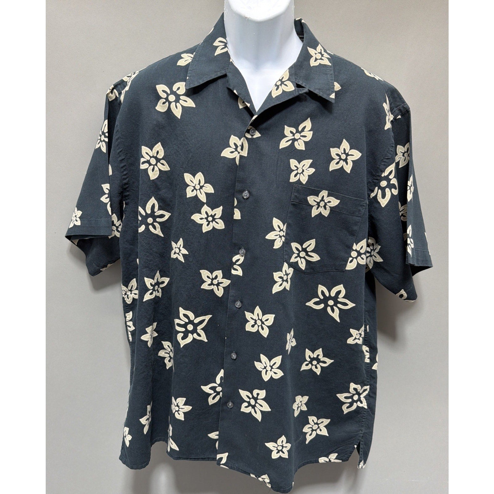 Britches of Georgetown Linen Shirt Mens L Black Floral Button Up Short Sleeve